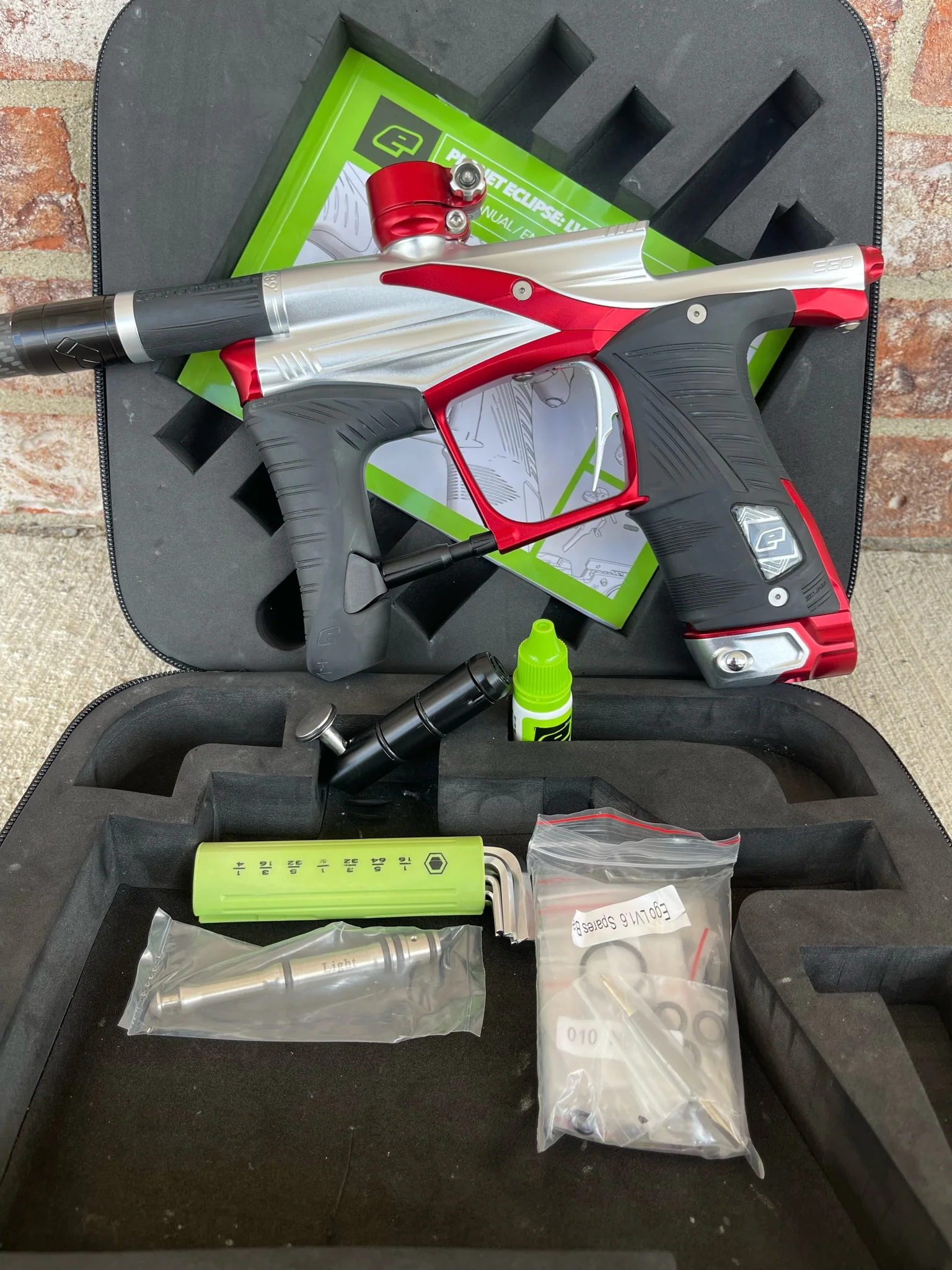 Used Planet Eclipse LV1.6 Paintball Gun - Silver / Red - Image 7