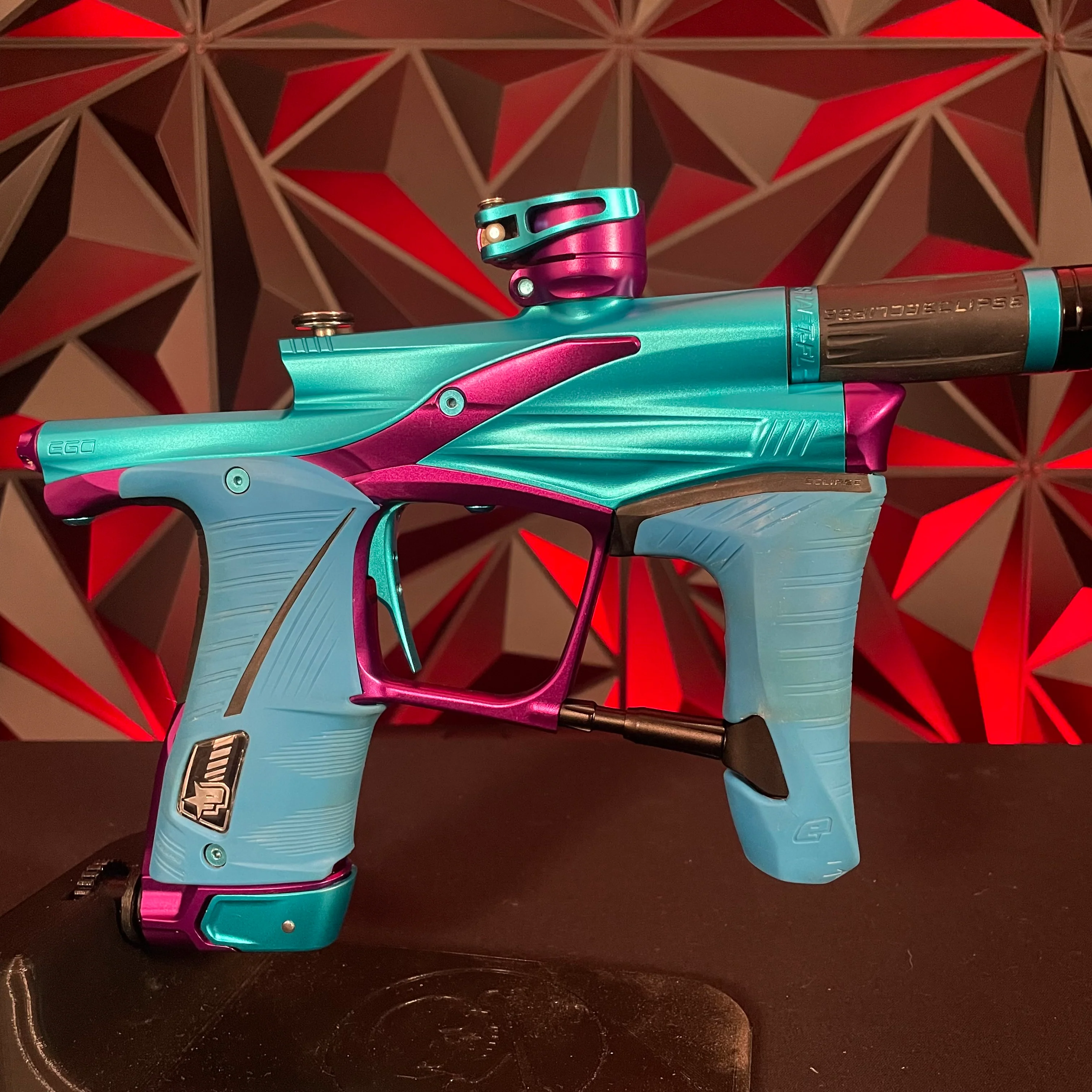Used Planet Eclipse LV1.6 Paintball Gun - Teal/Purple w/Blue Grip Kit - Image 4
