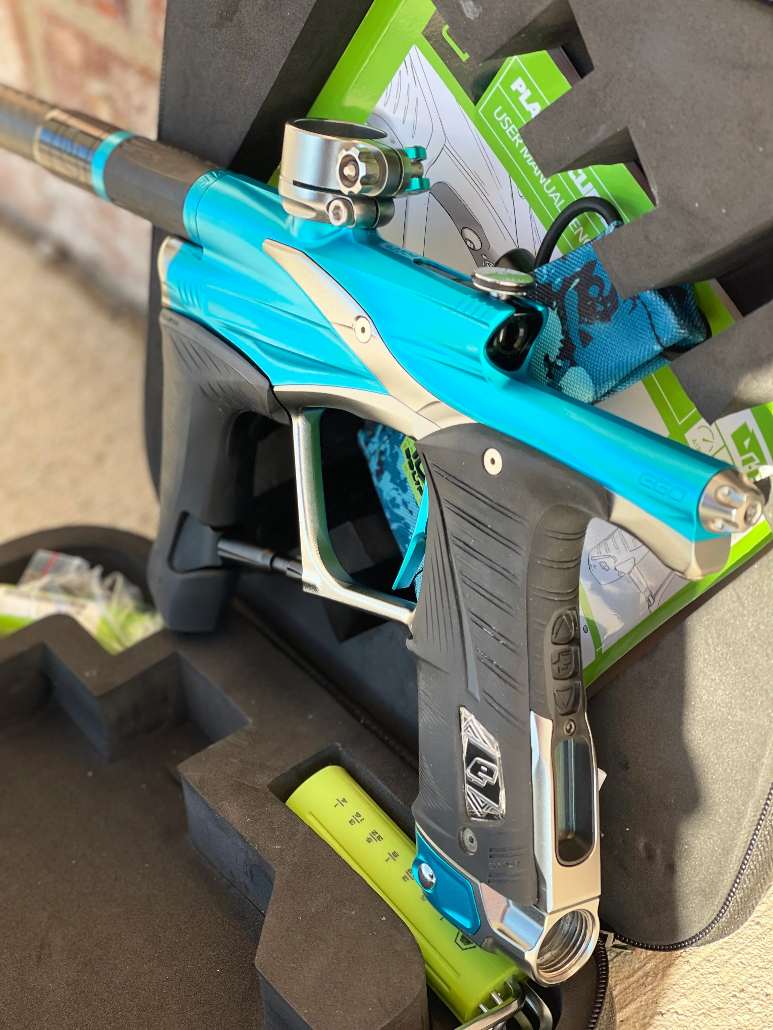 Used Planet Eclipse Lv1.6 Paintball Gun - Zircon (Teal / Grey) - Image 2