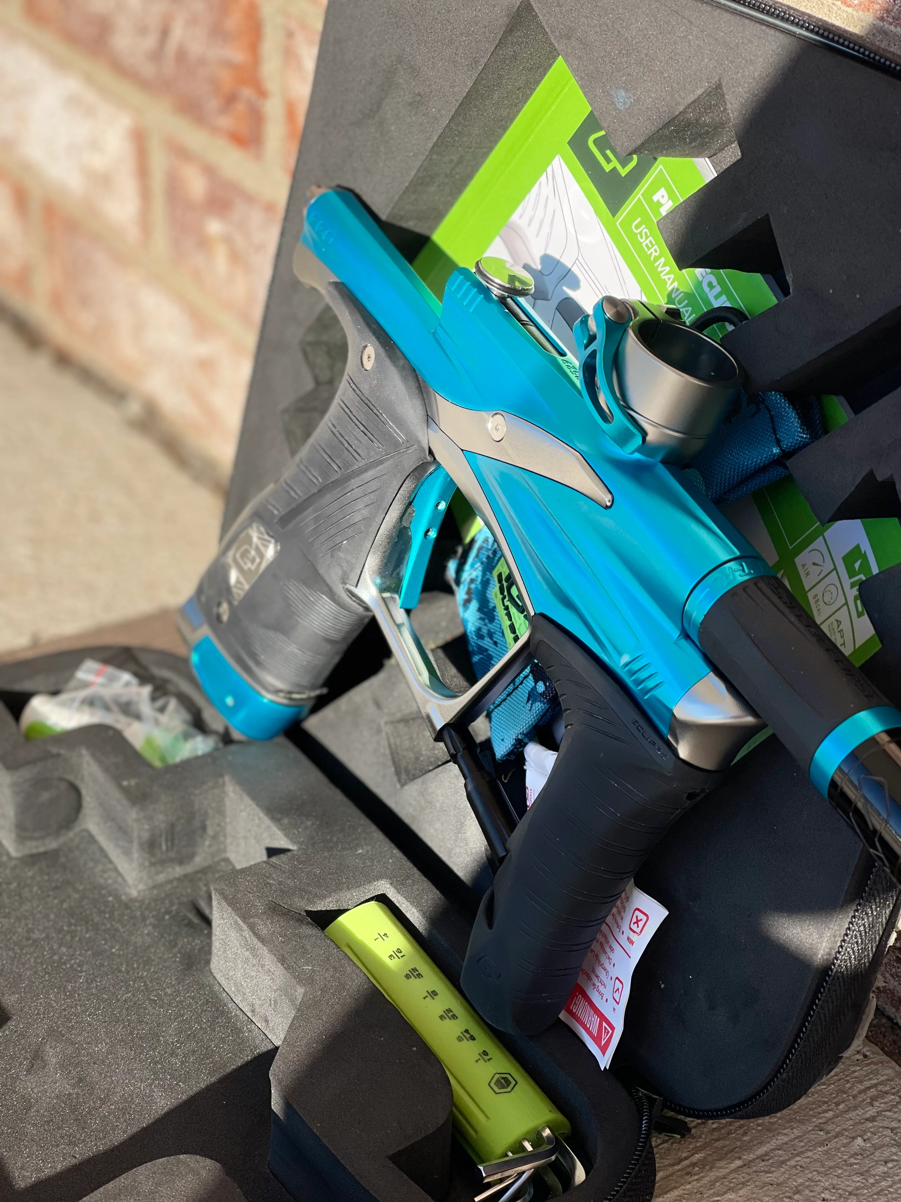 Used Planet Eclipse Lv1.6 Paintball Gun - Zircon (Teal / Grey) - Image 3