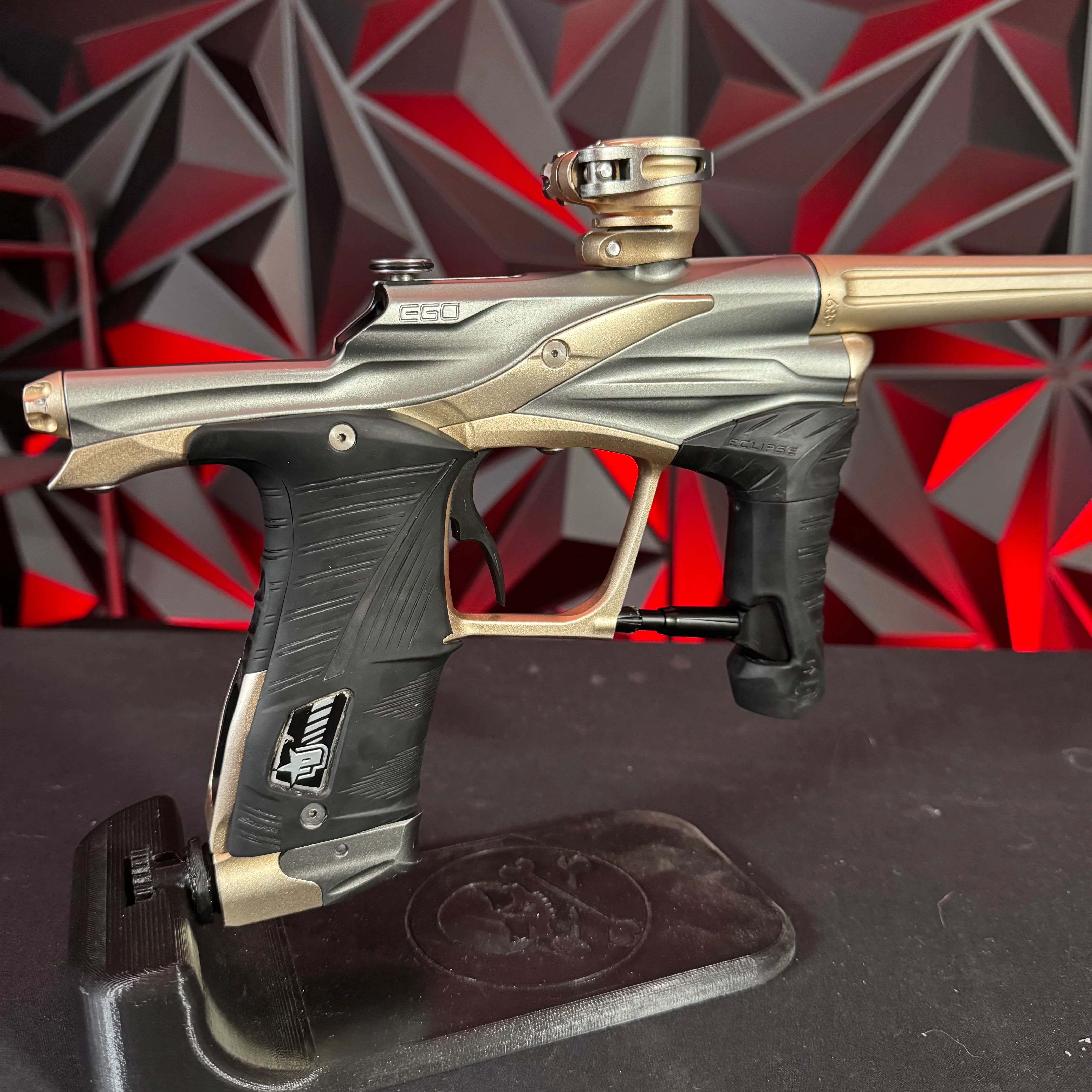 Used Planet Eclipse LV1 Paintball Gun - Pewter/Sandstone w/ Scythe Trigger *Solenoid Checked* - Image 2