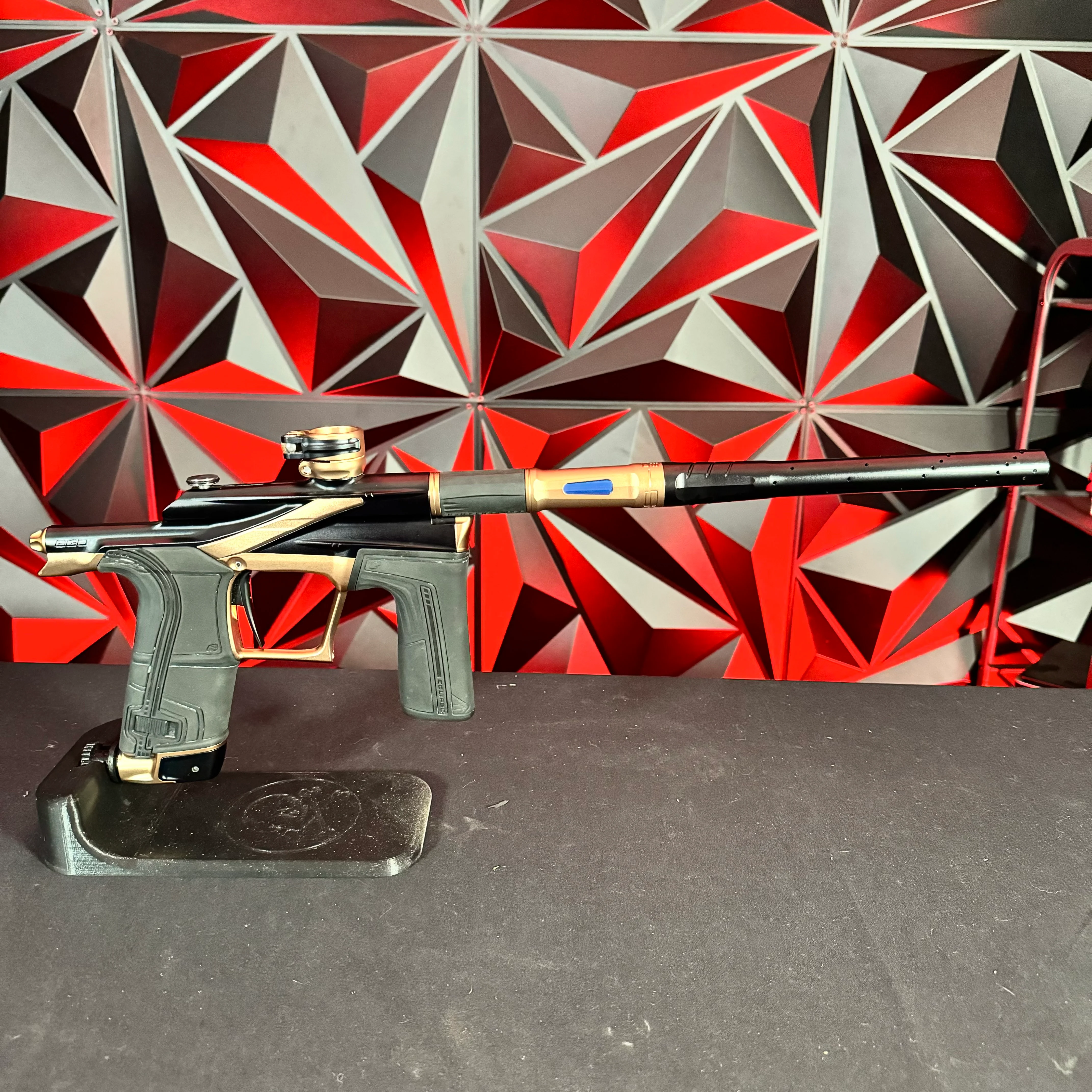 Used Planet Eclipse LV2 Paintball Gun -  Black/Bronze w/ 3 PWR Inserts - Image 5