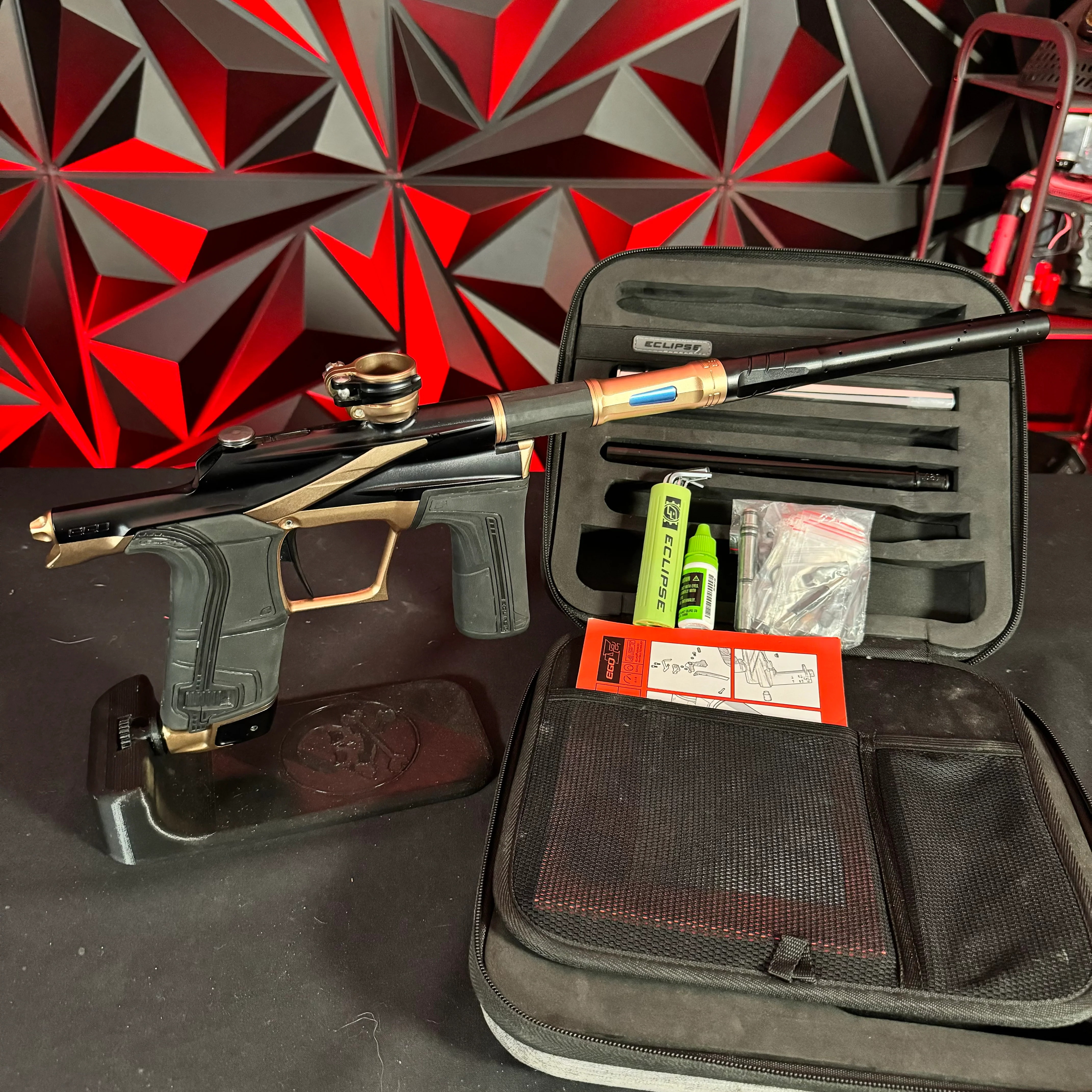 Used Planet Eclipse LV2 Paintball Gun -  Black/Bronze w/ 3 PWR Inserts - Image 7