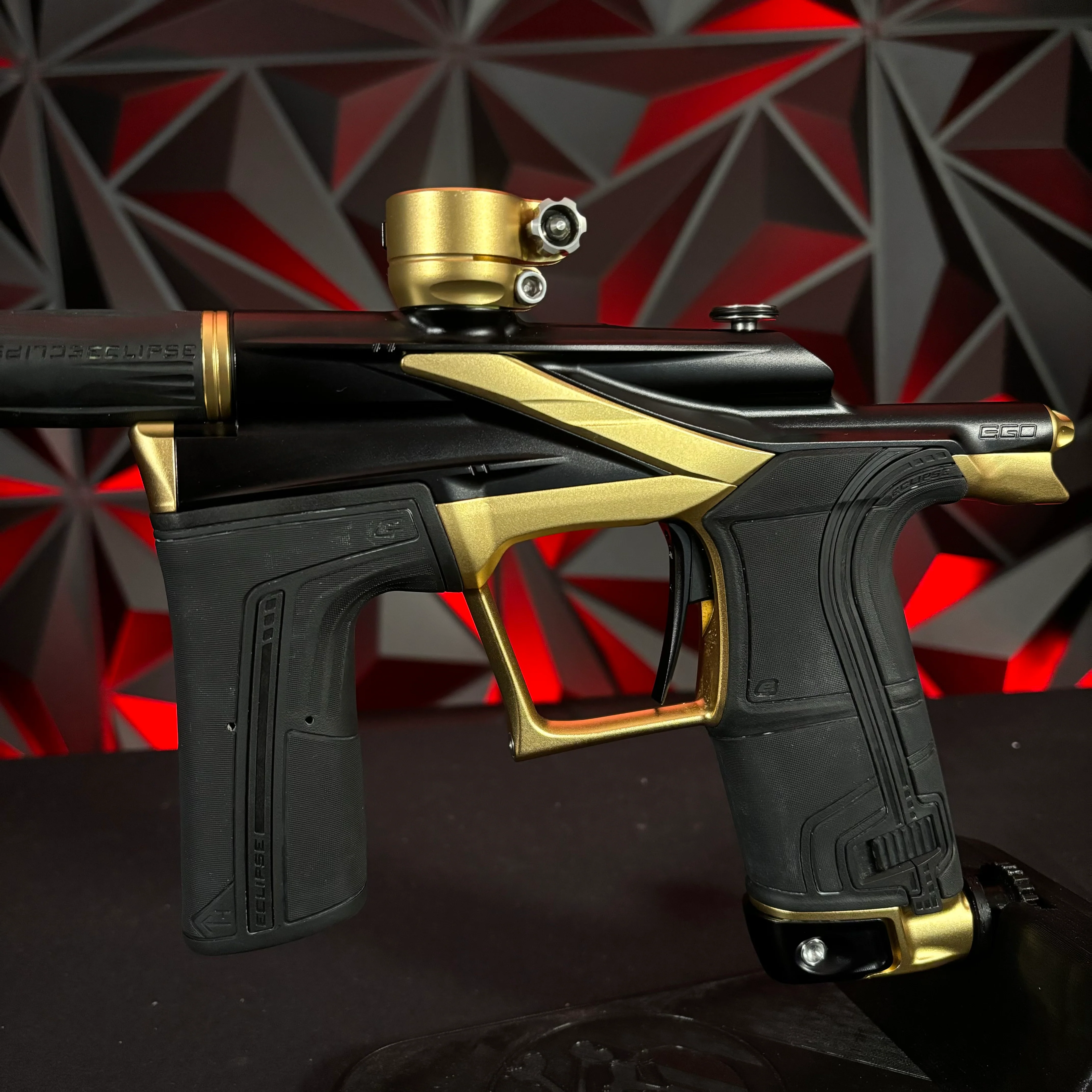 Used Planet Eclipse LV2 Paintball Gun - Black/Gold - Image 5