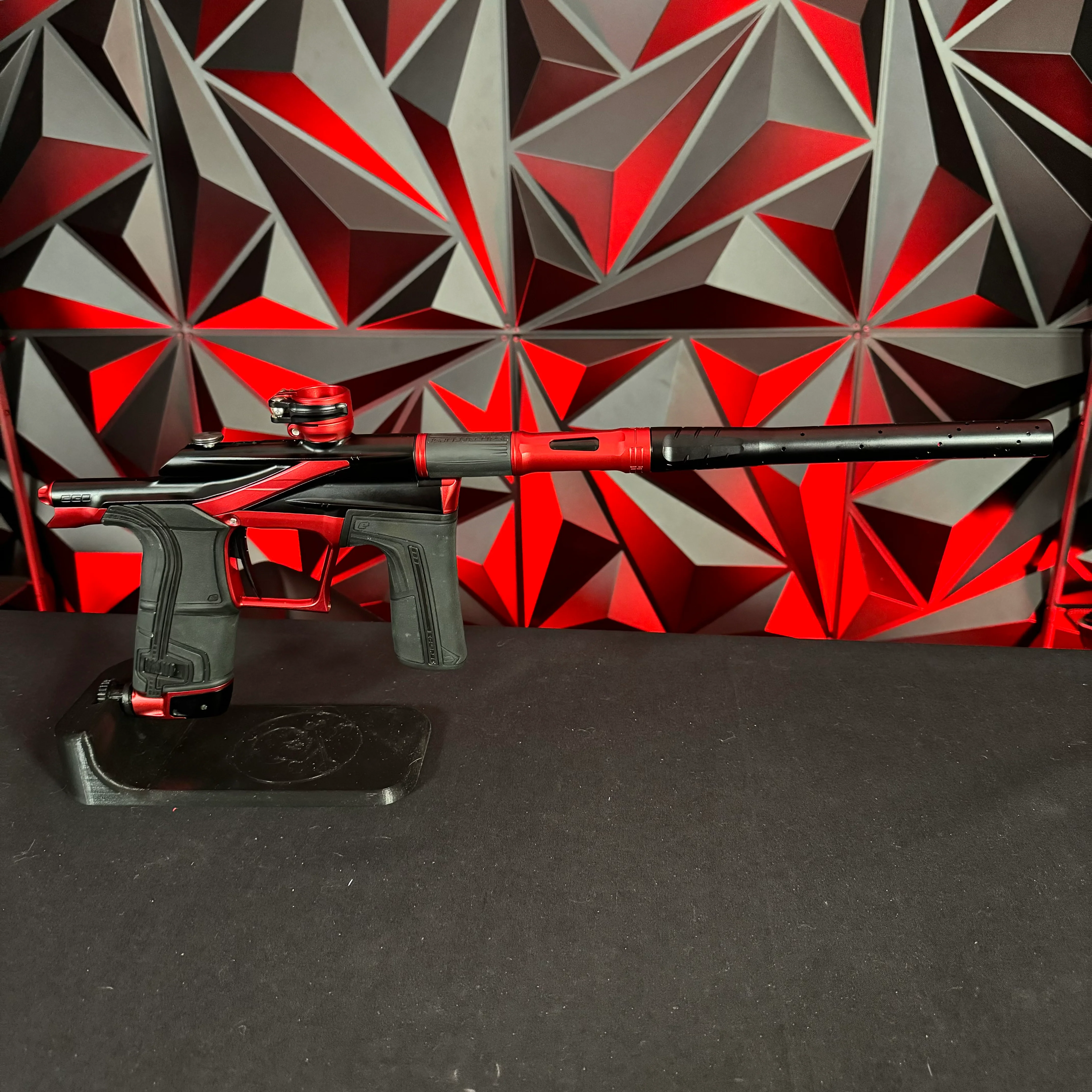 Used Planet Eclipse LV2 Paintball Gun - Black/Red - Image 5
