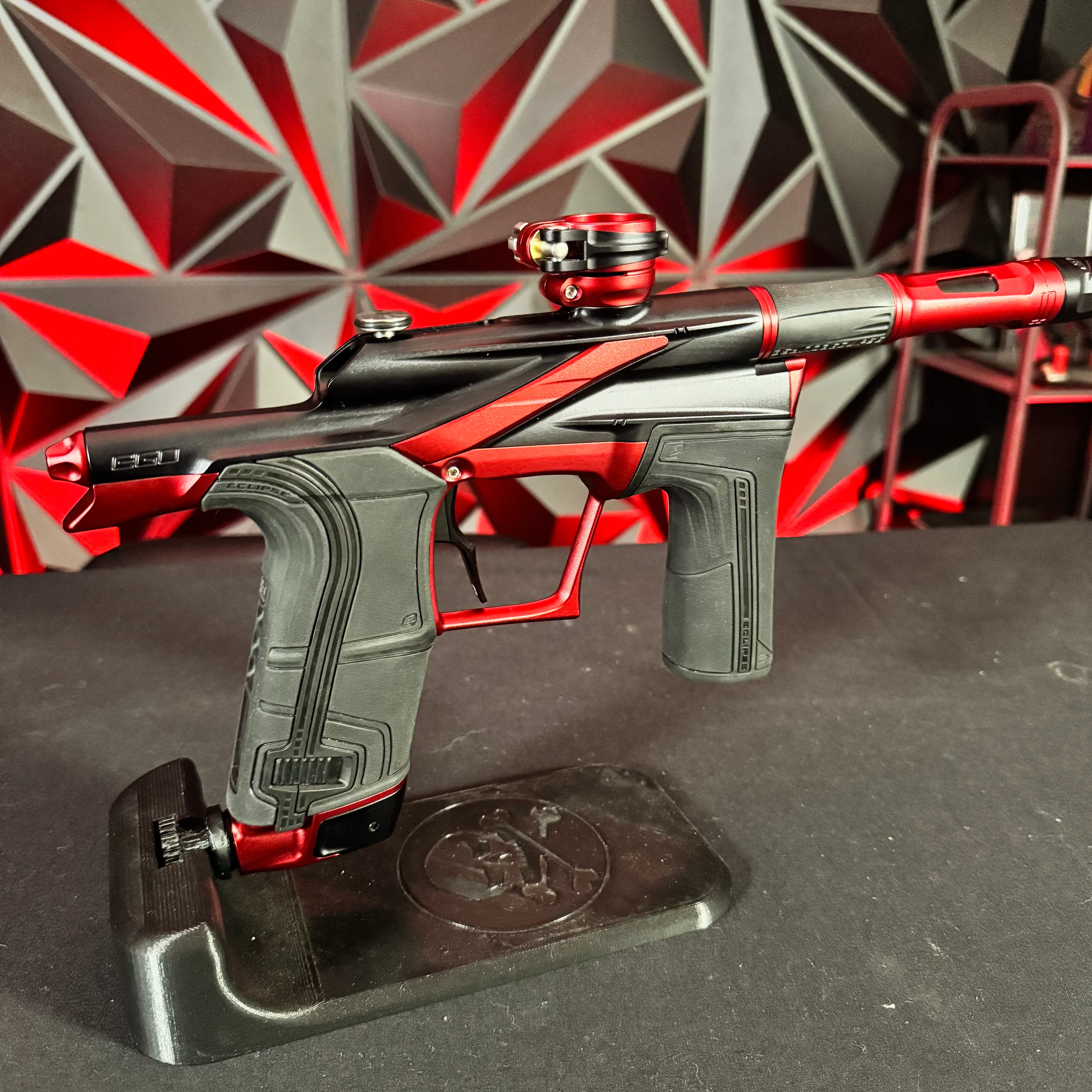 Used Planet Eclipse LV2 Paintball Gun - Black/Red w/ Raptor Deuce Trigger - Image 2