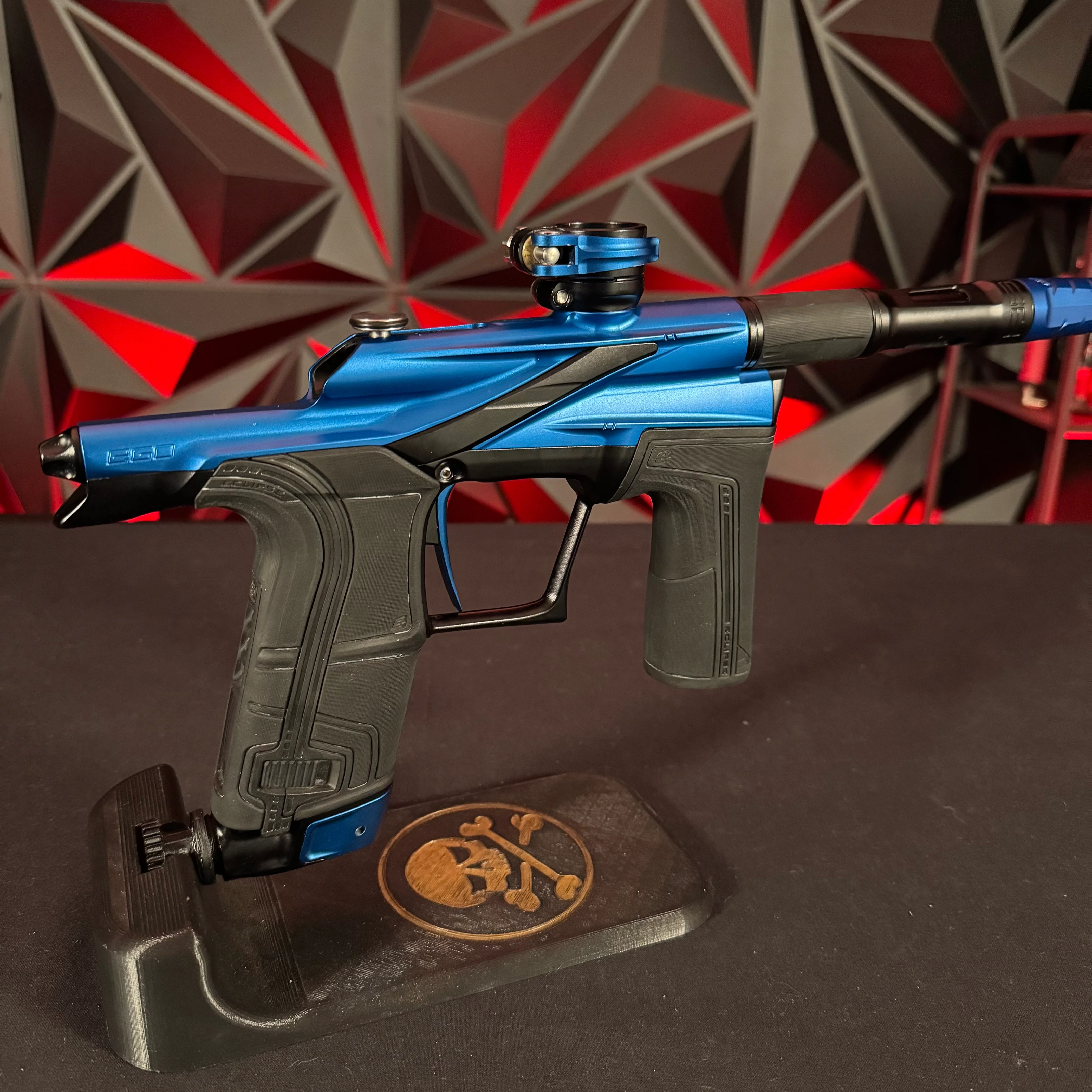 Used Planet Eclipse LV2 Paintball Gun - Blue/Black - Image 2