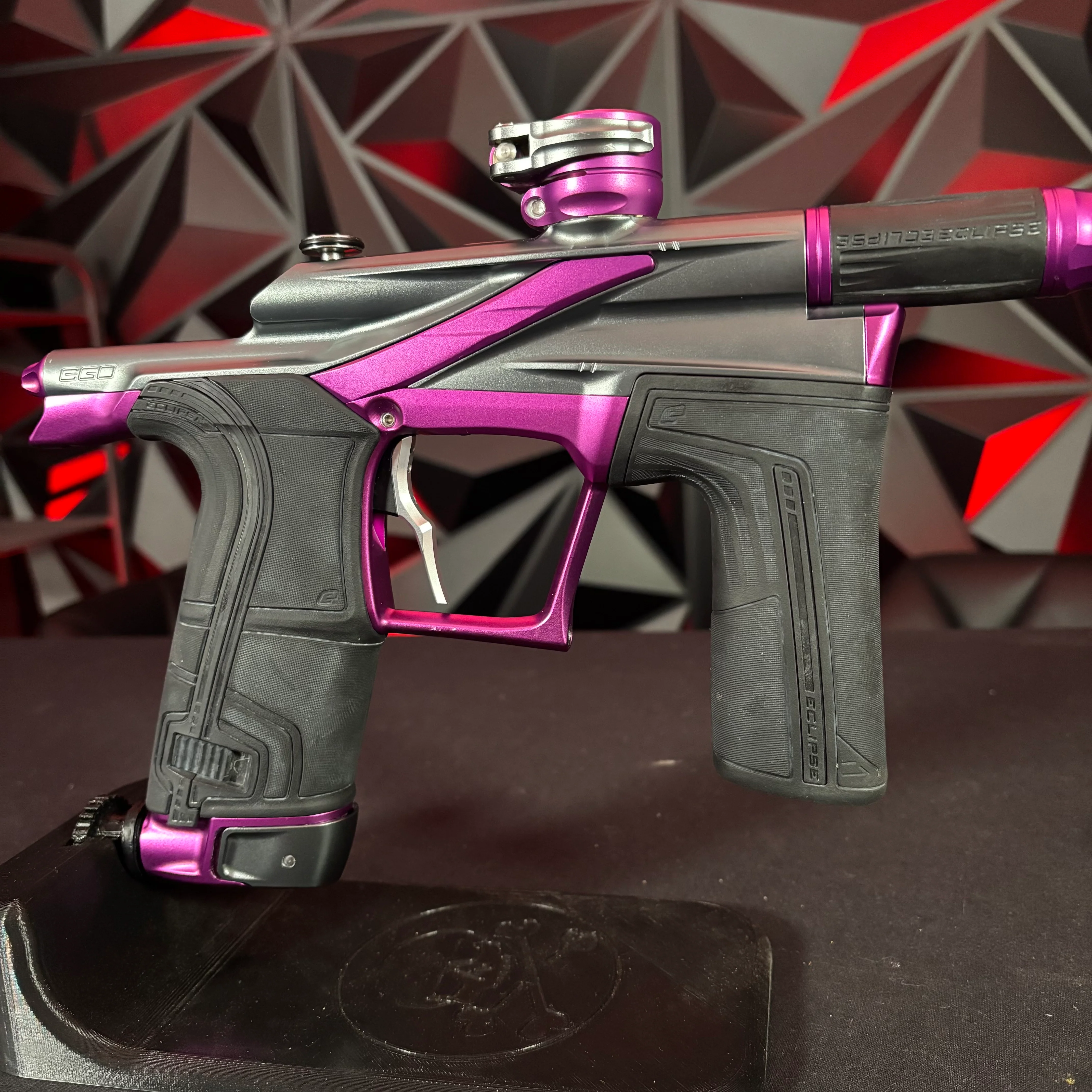 Used Planet Eclipse LV2 Paintball Gun - Havoc w/ Sythe Trigger and bronze acc. - Image 5