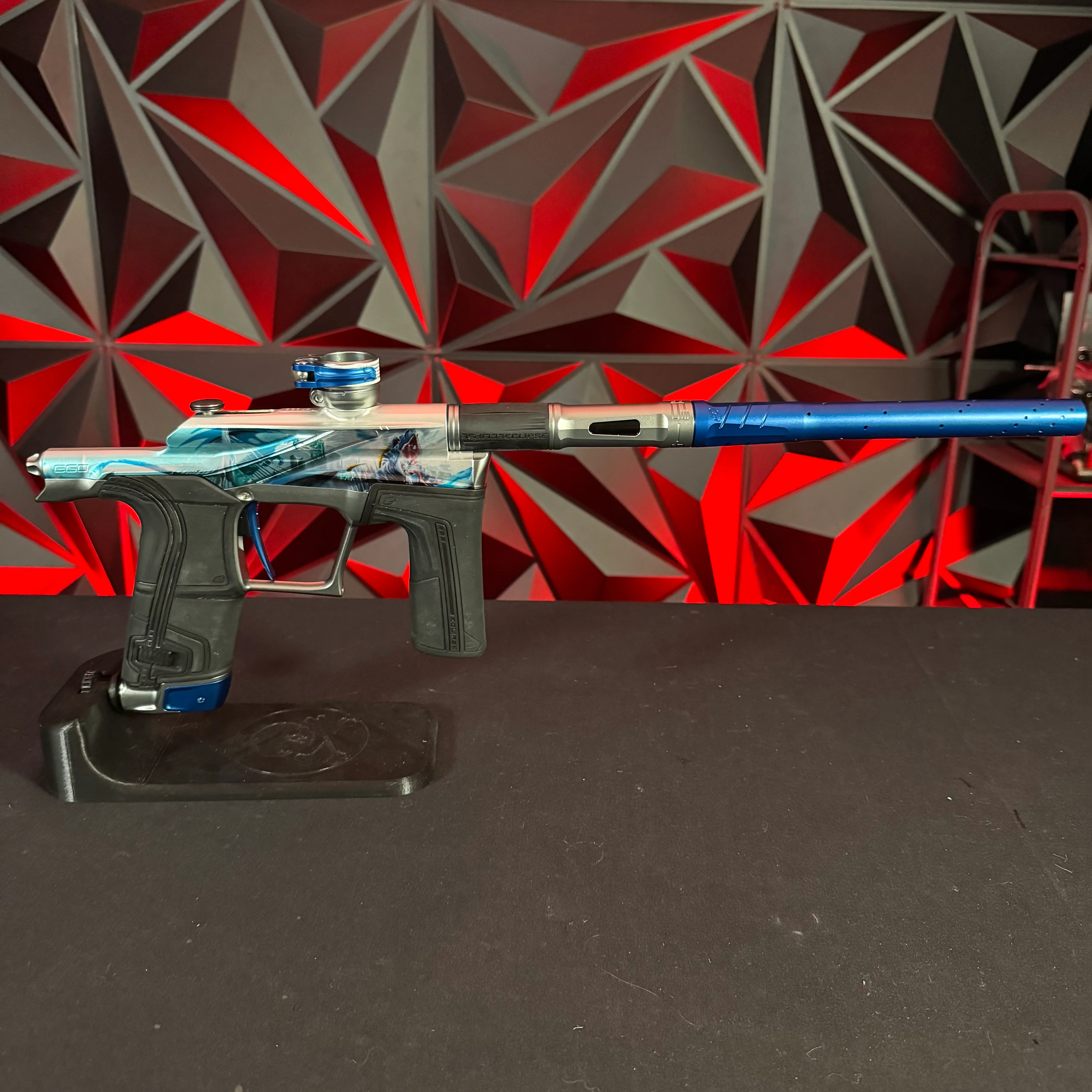 Used Planet Eclipse LV2 Paintball Gun - LE Ice Dragon - Image 2