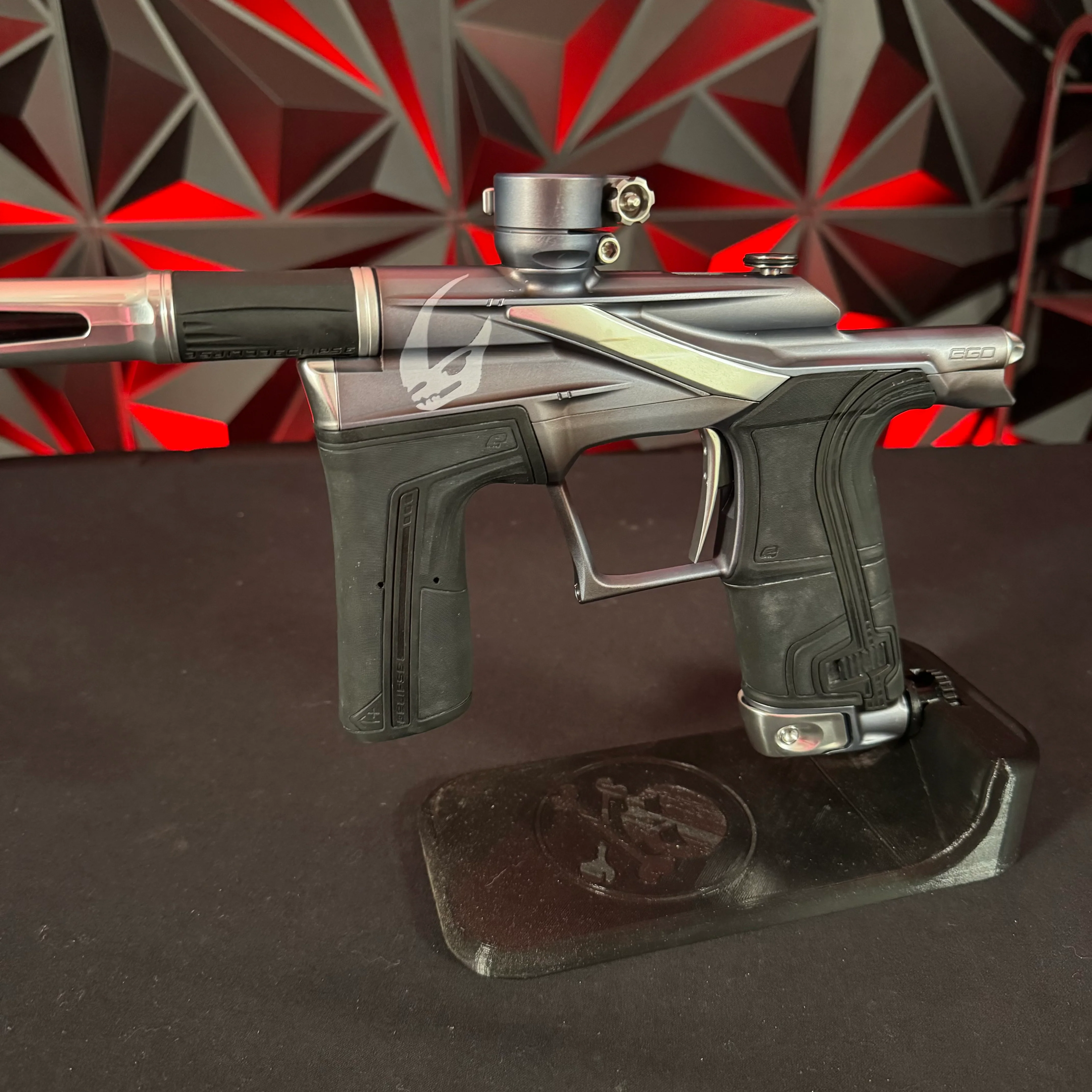 Used Planet Eclipse LV2 Paintball Gun - LE Mandalorian - Image 5
