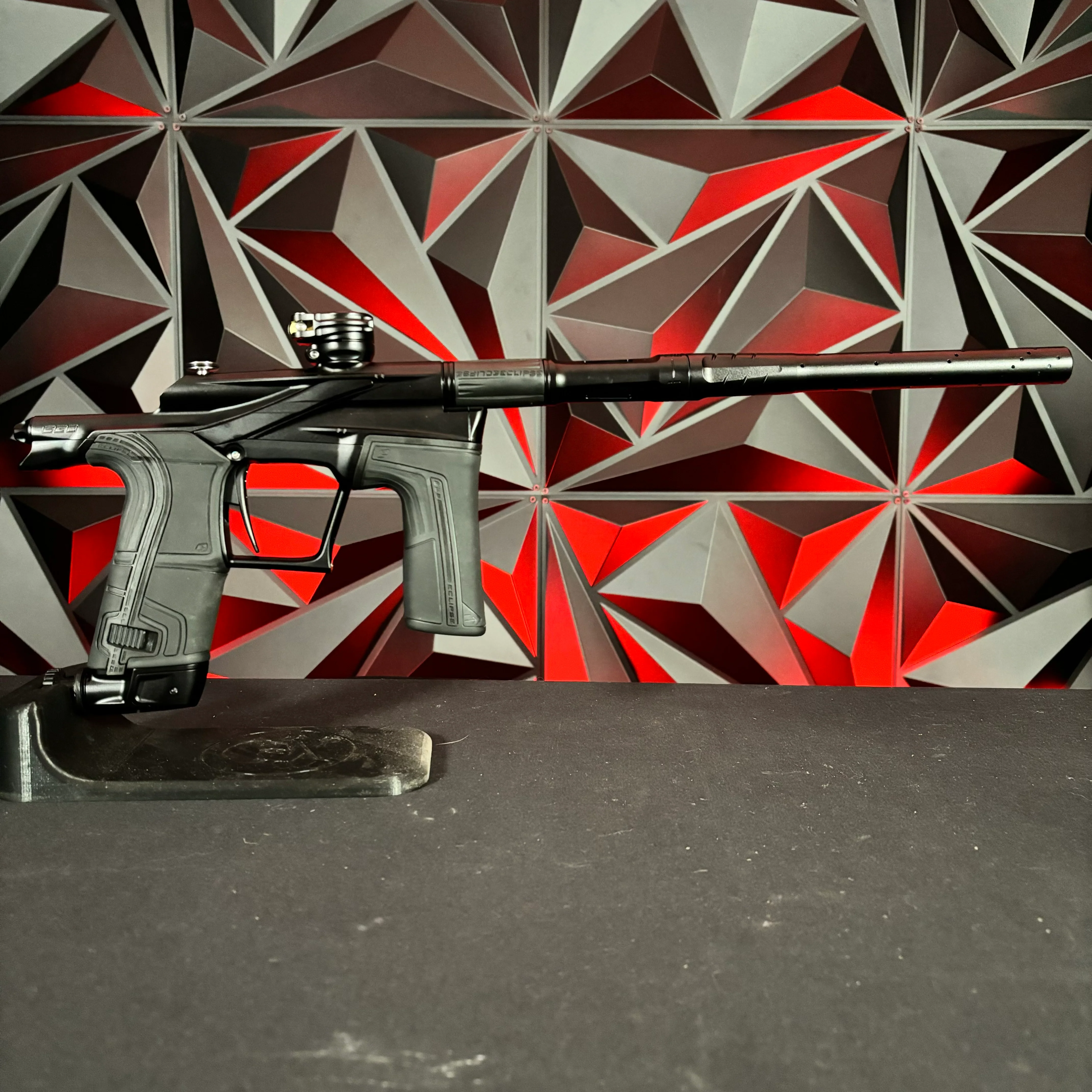 Used Planet Eclipse LV2 Paintball Gun - Midnight w/ 2 s63 Barrel Inserts - Image 6