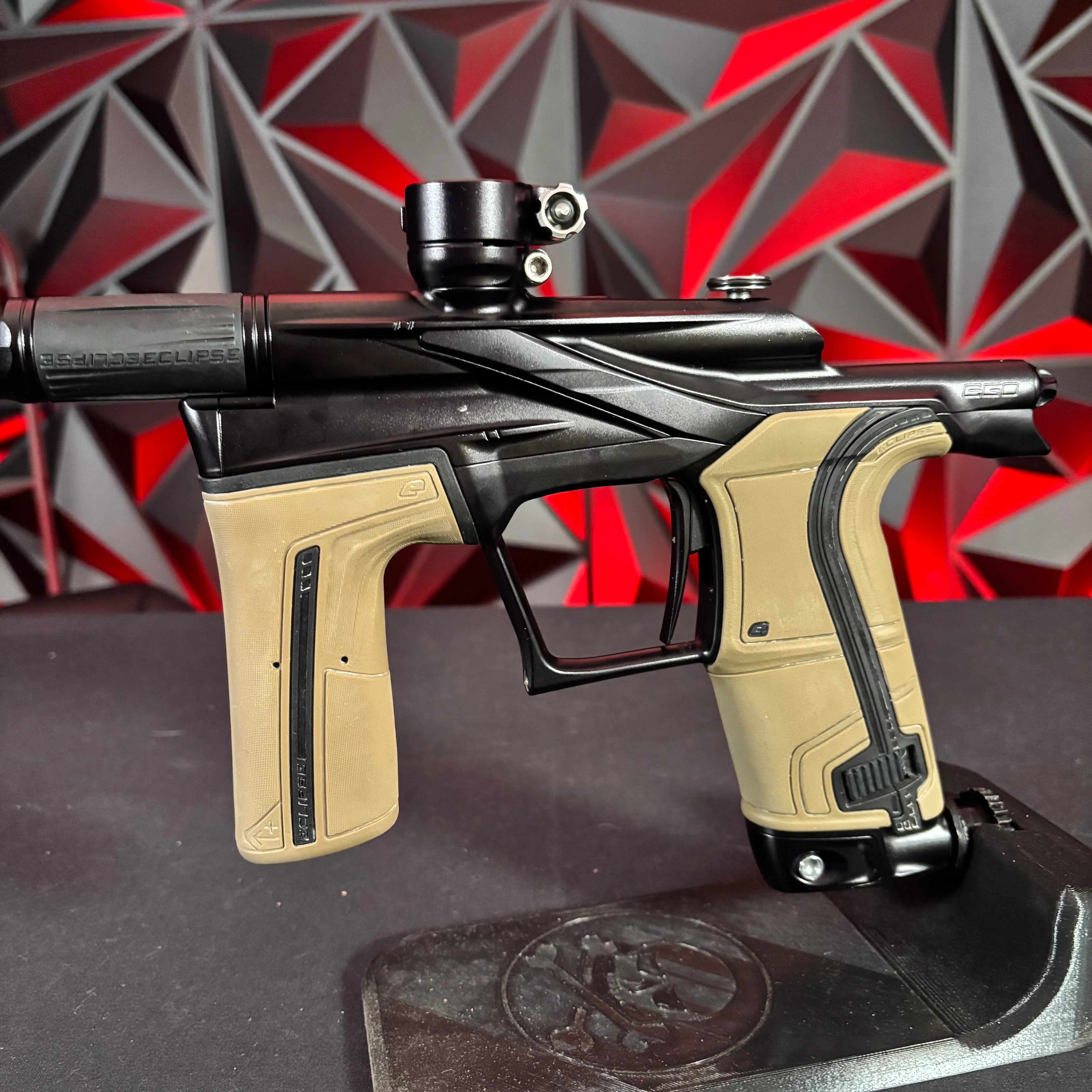 Used Planet Eclipse LV2 Paintball Gun - Midnight /w FDE grips - Image 5