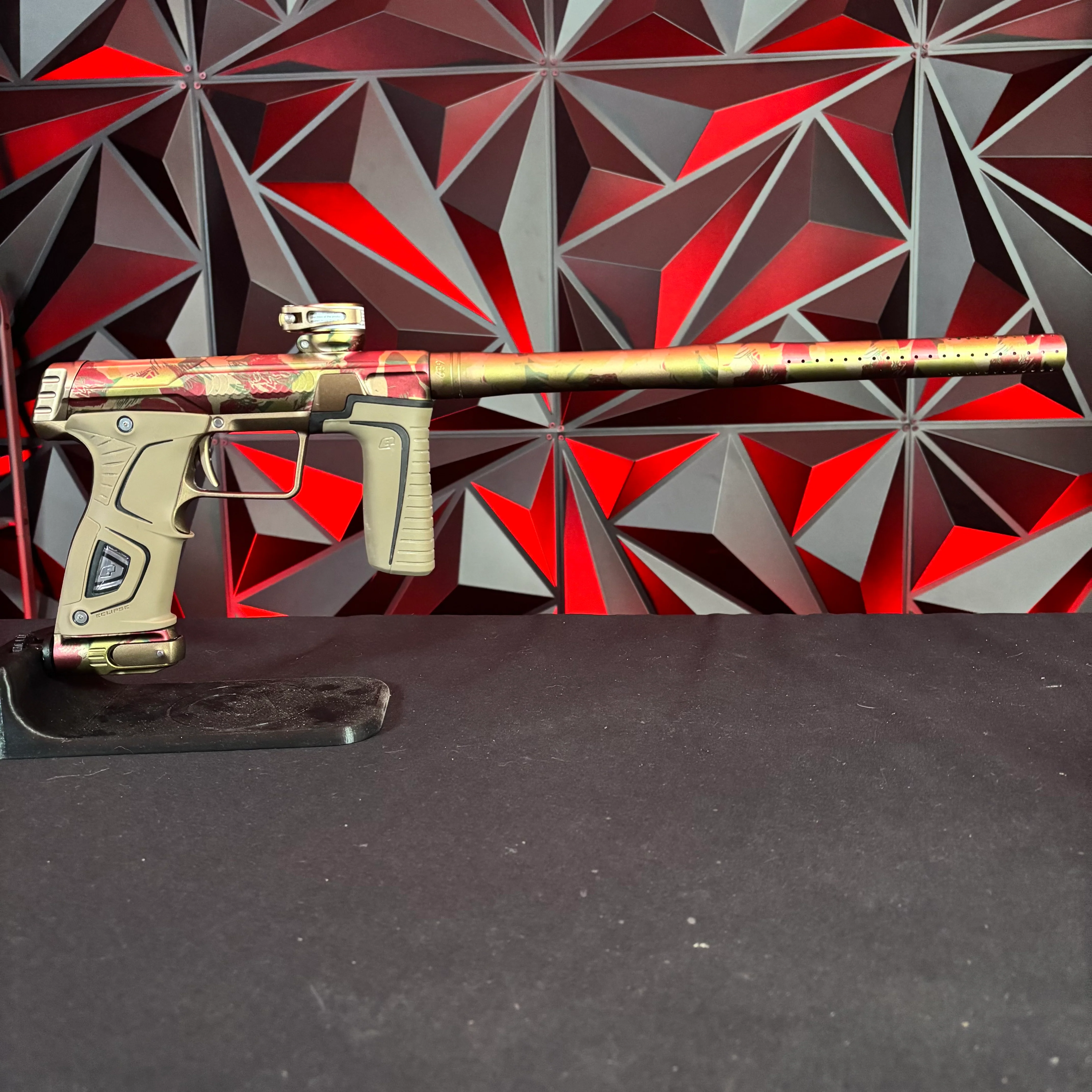 Used Planet Eclipse m170r Paintball Gun - Predator Camo w/SSC Bolt - Image 6