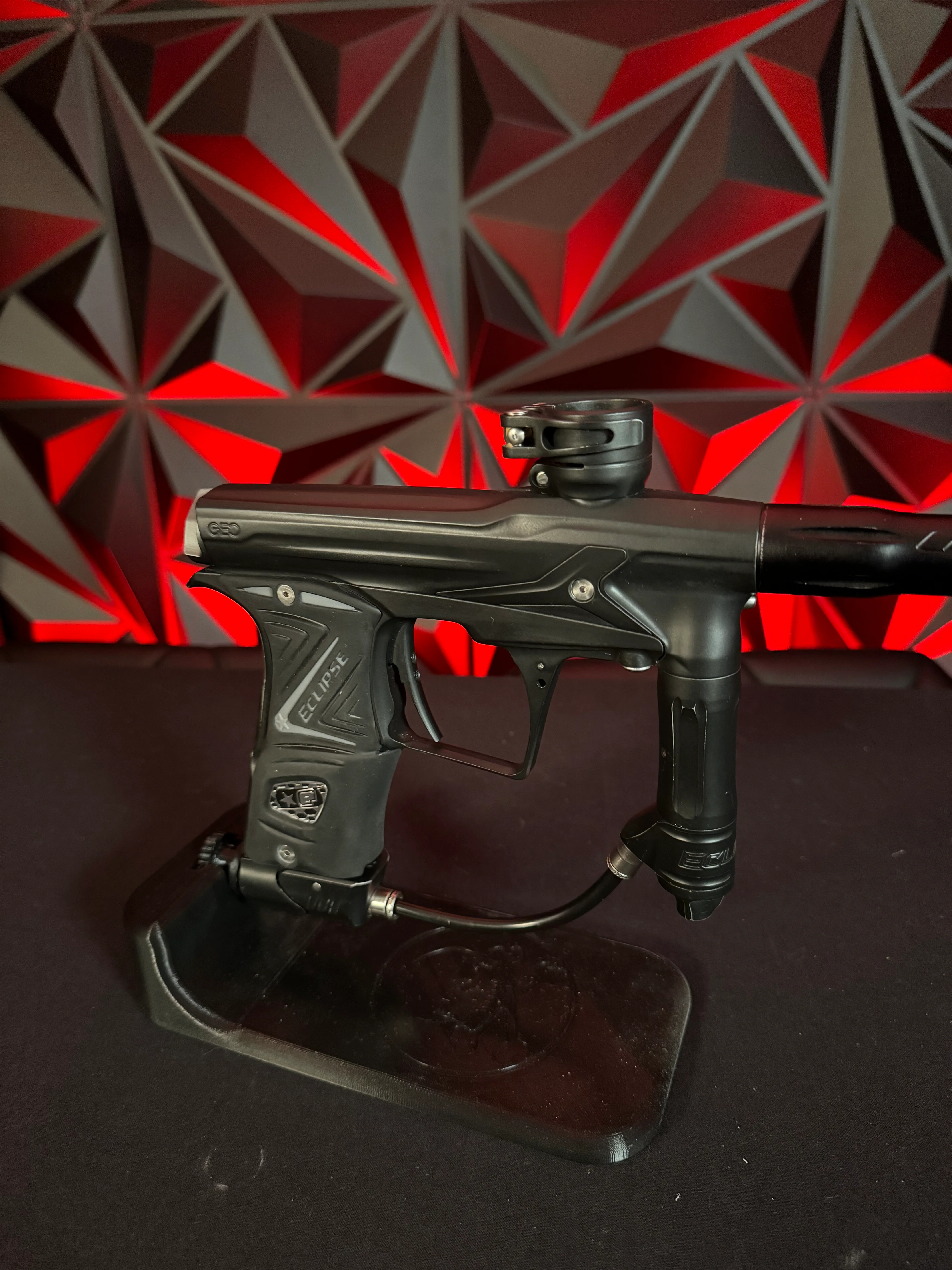 Used Planet Eclipse Geo 3 Paintball Gun - Black w/ Dye UL Barrel & IV Core - Image 2