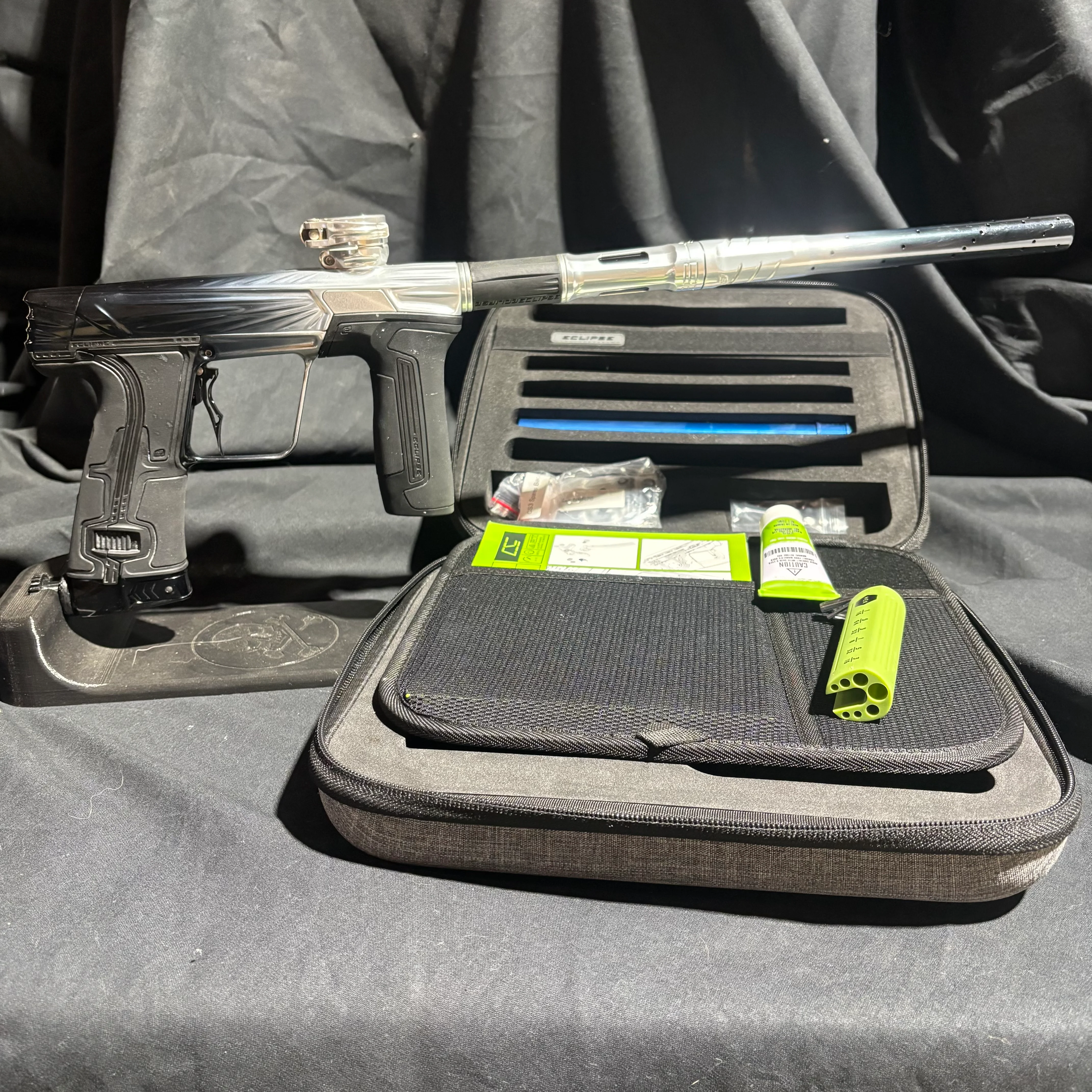 Used Planet Eclipse "Project" G3 CS3 Paintball Gun - Black/Silver fade