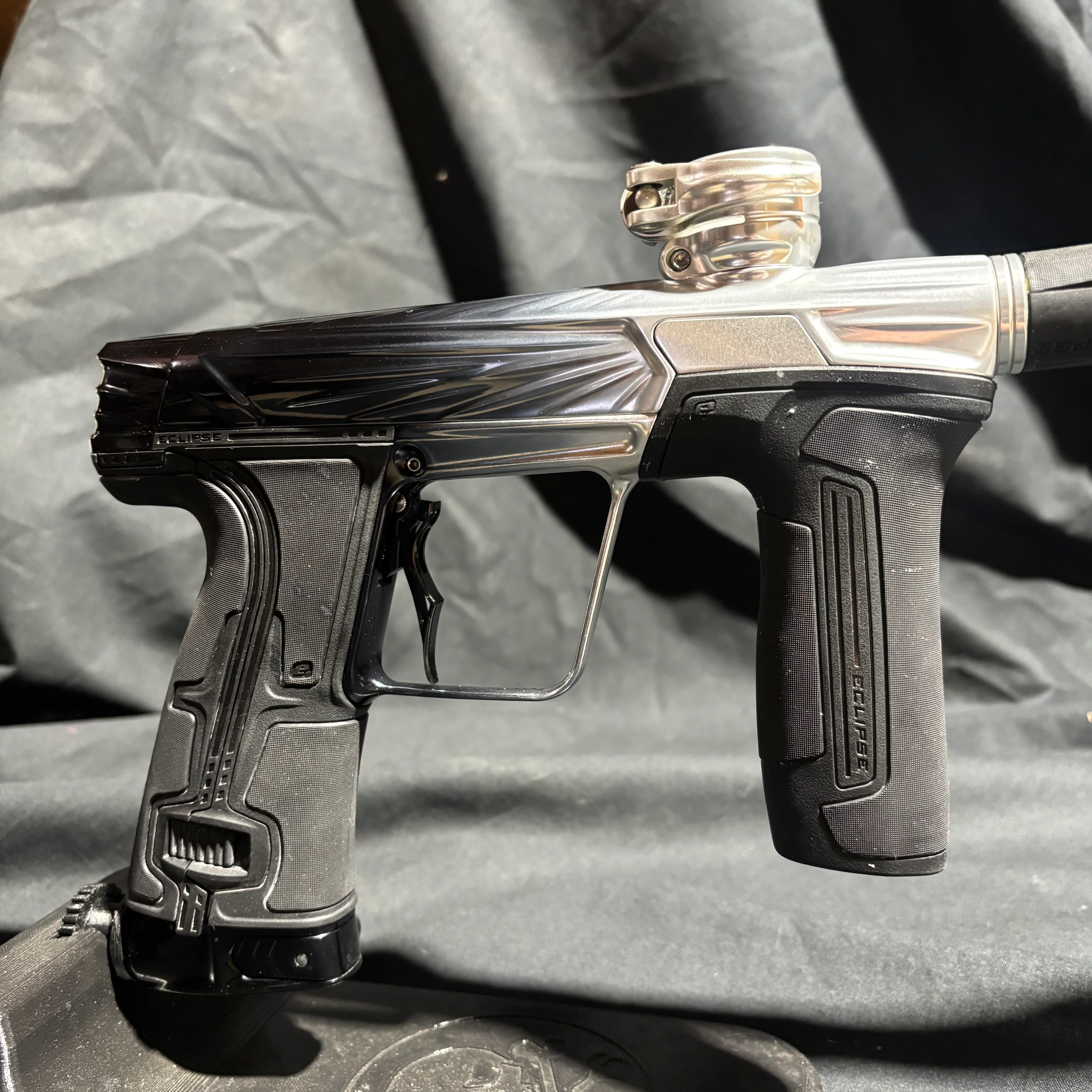 Used Planet Eclipse "Project" G3 CS3 Paintball Gun - Black/Silver fade - Image 3