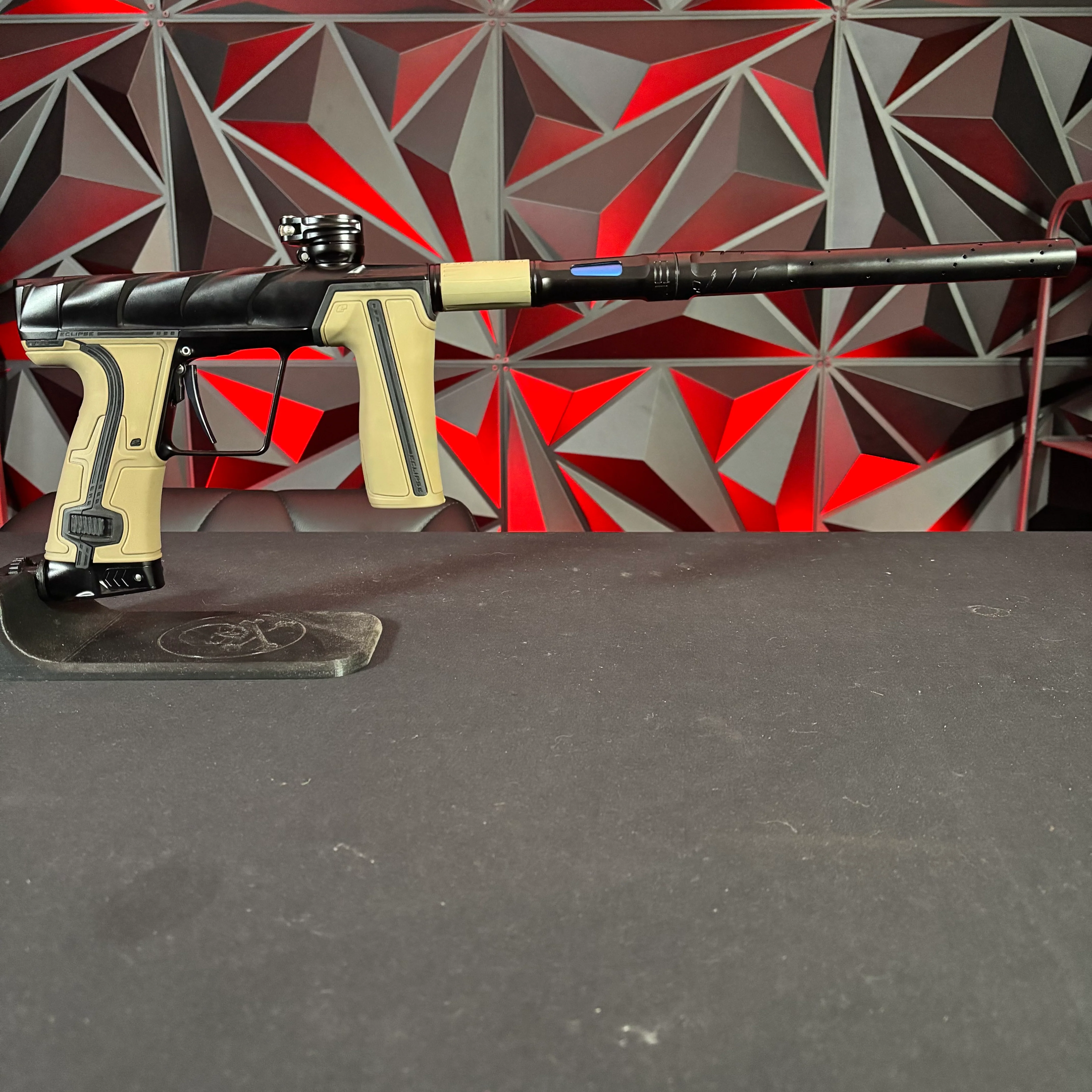 Used Planet Eclipse Project Scales Geo R5 Paintball Gun - Black w/ FDE Grips - Image 6