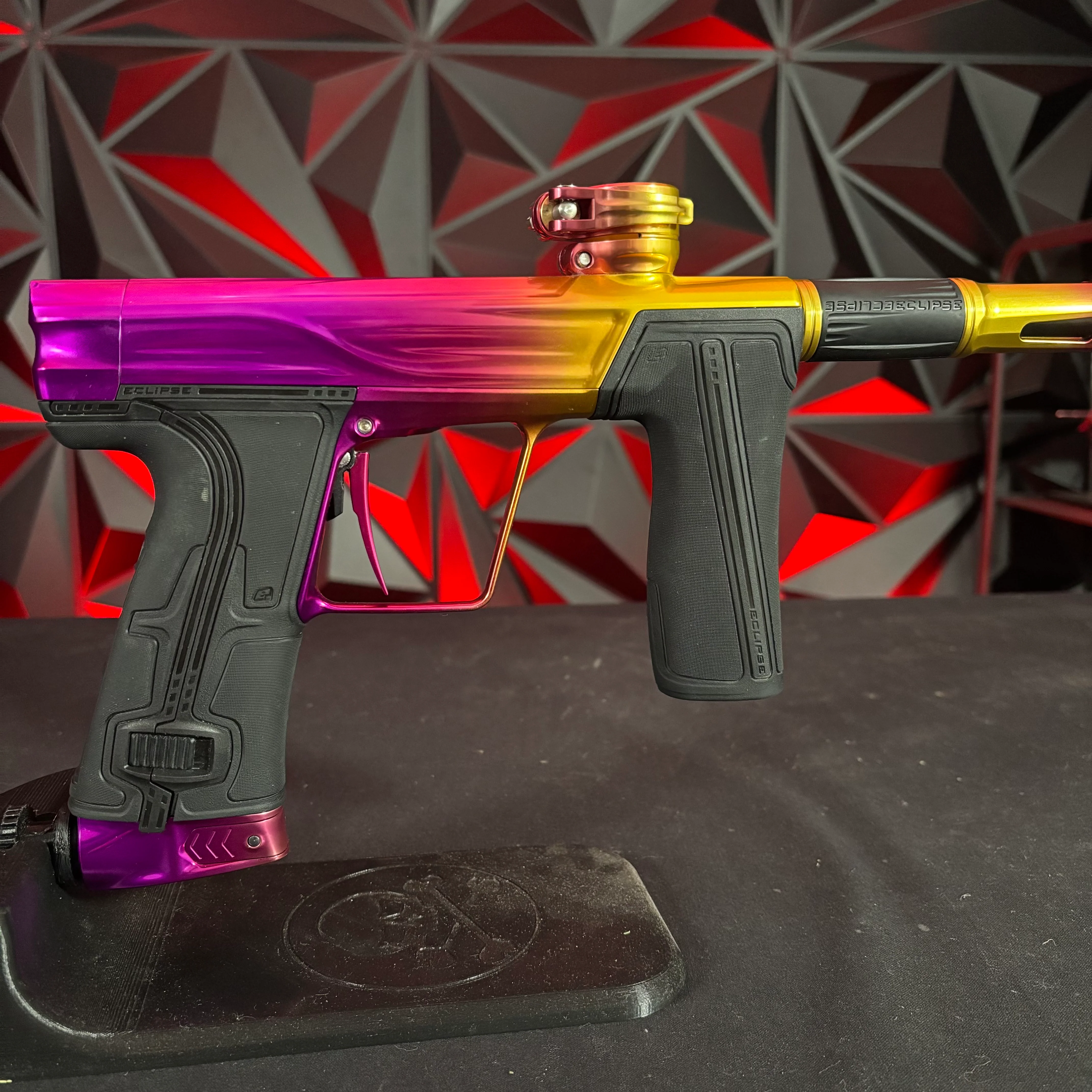 Used Planet Eclipse R5 Paintball Gun - Custom Starburst Fade (1 of 1) *Owners Gun* - Image 2