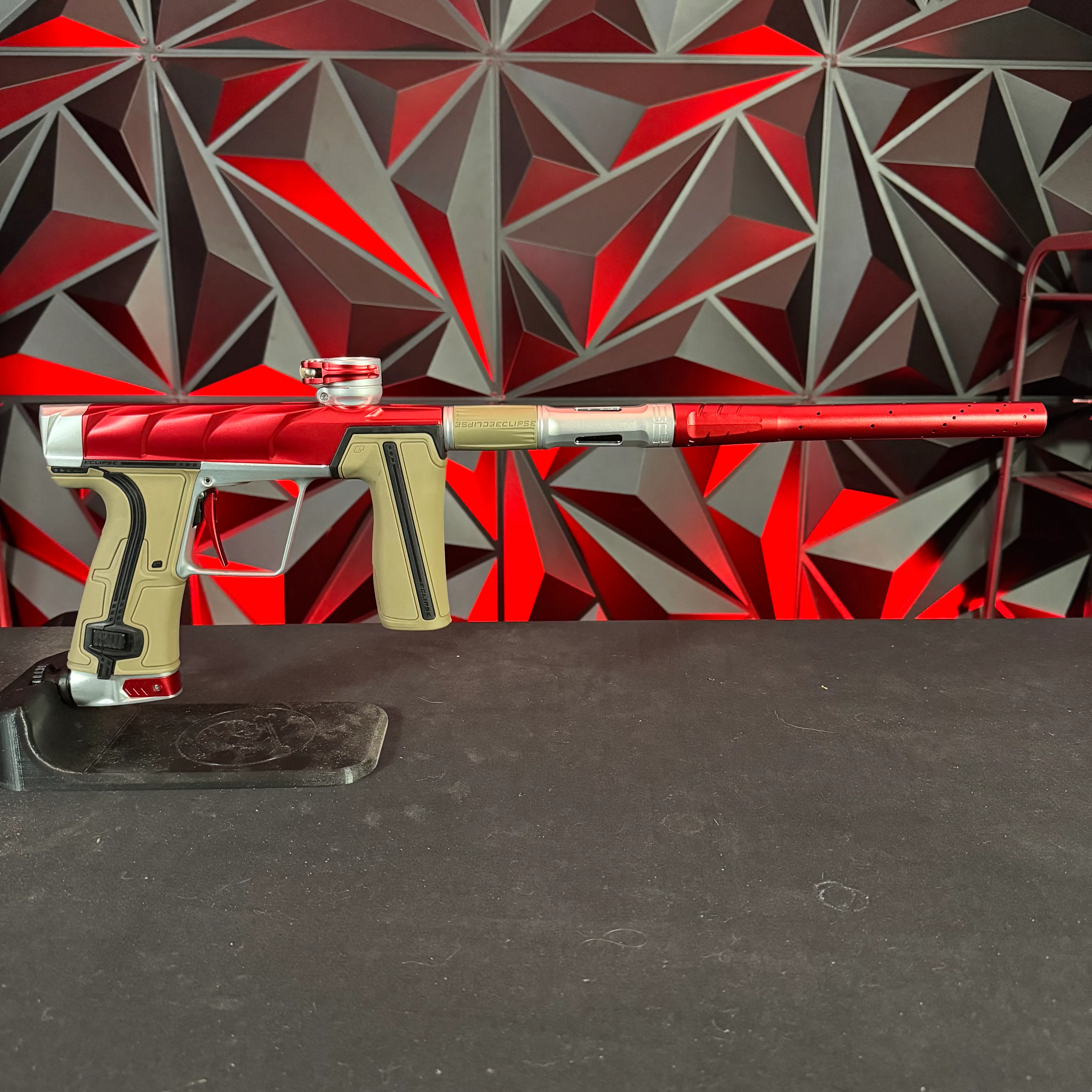 Used Planet Eclipse Project Scales Geo R5 Paintball Gun - Red/Silver w/ Earth Grips - Image 6
