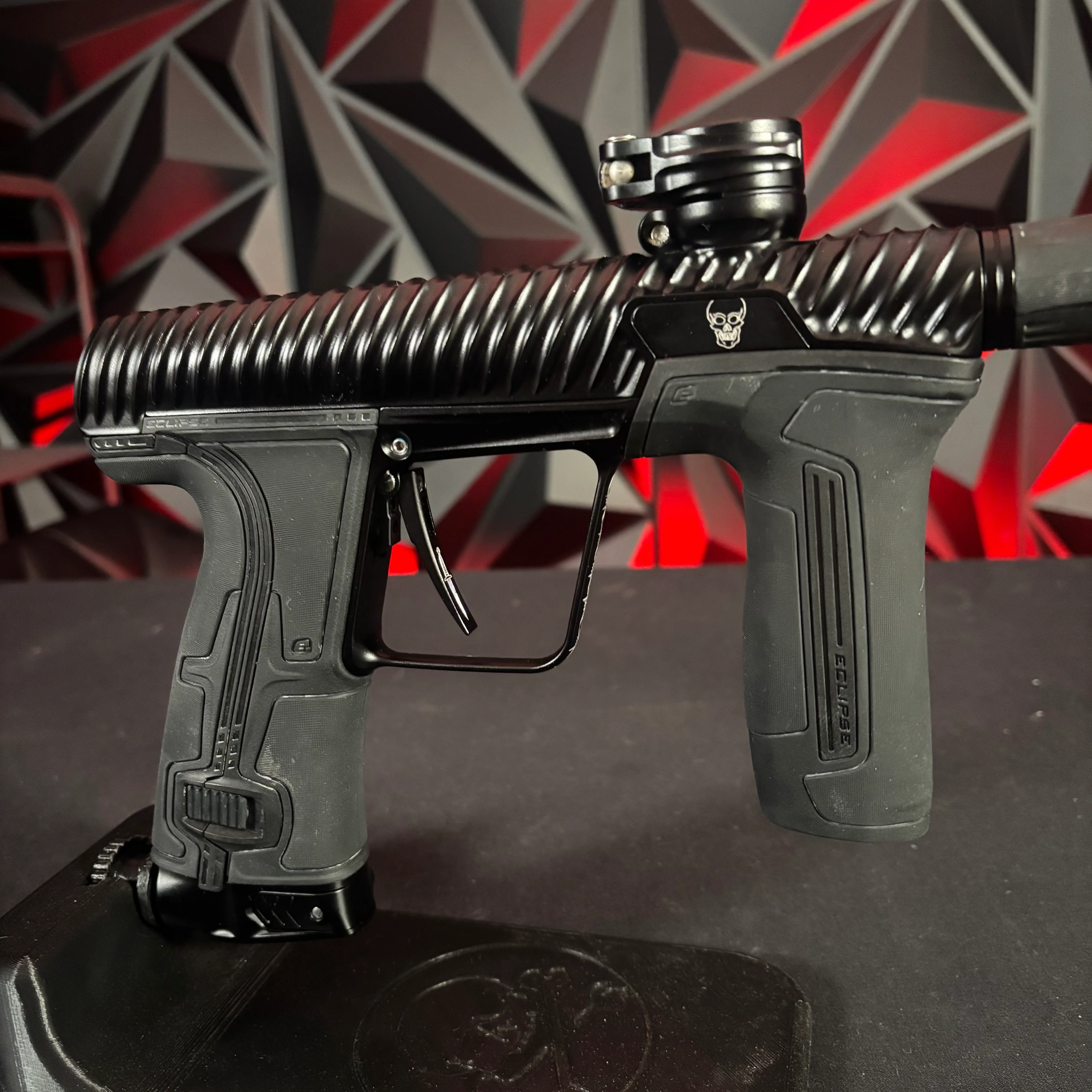 Used Planet Eclipse TWISTER CS3 Paintball Gun - Black w/ Engravings - Image 3