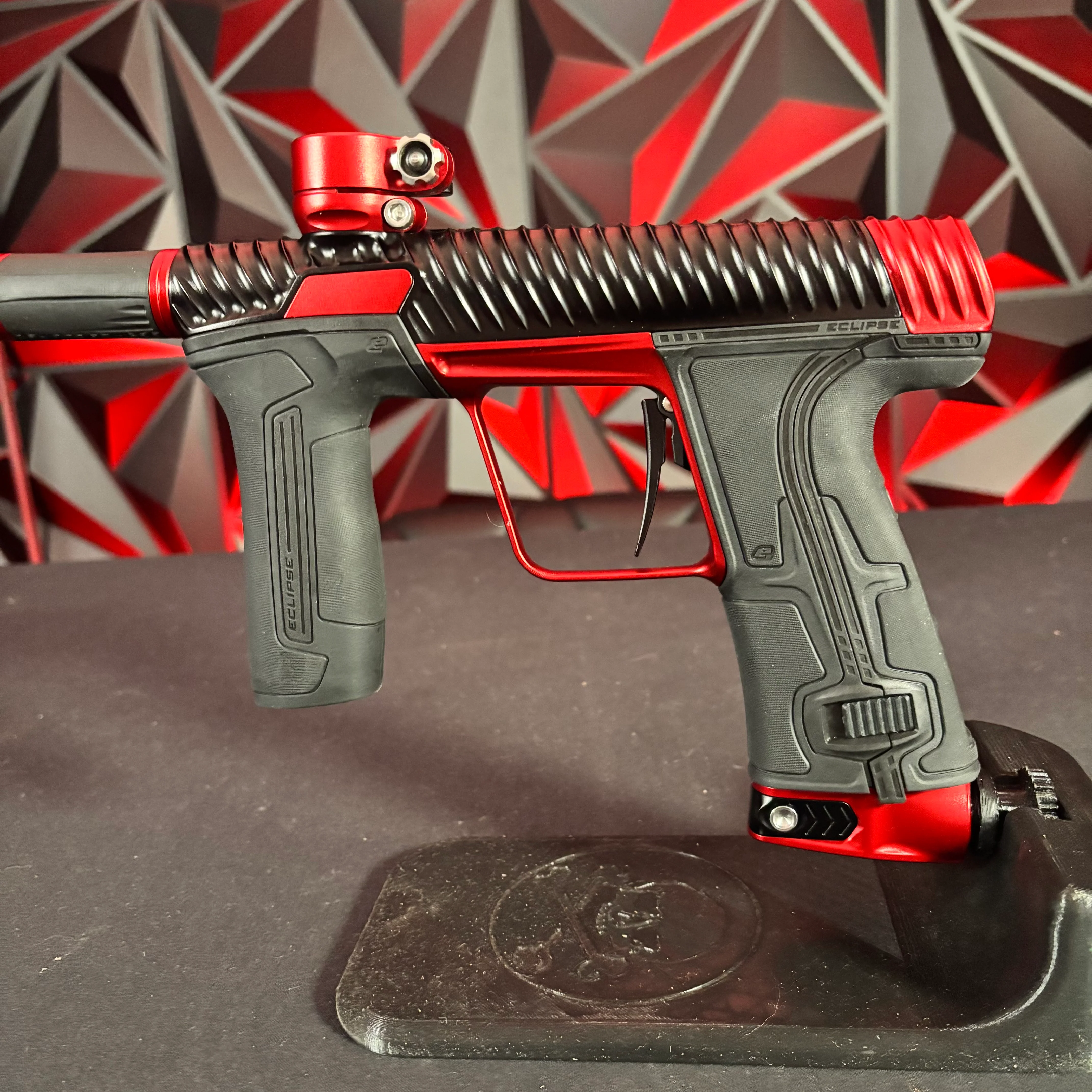 Used Planet Eclipse TWISTER CS3 Paintball Gun - Black/Red - Image 4