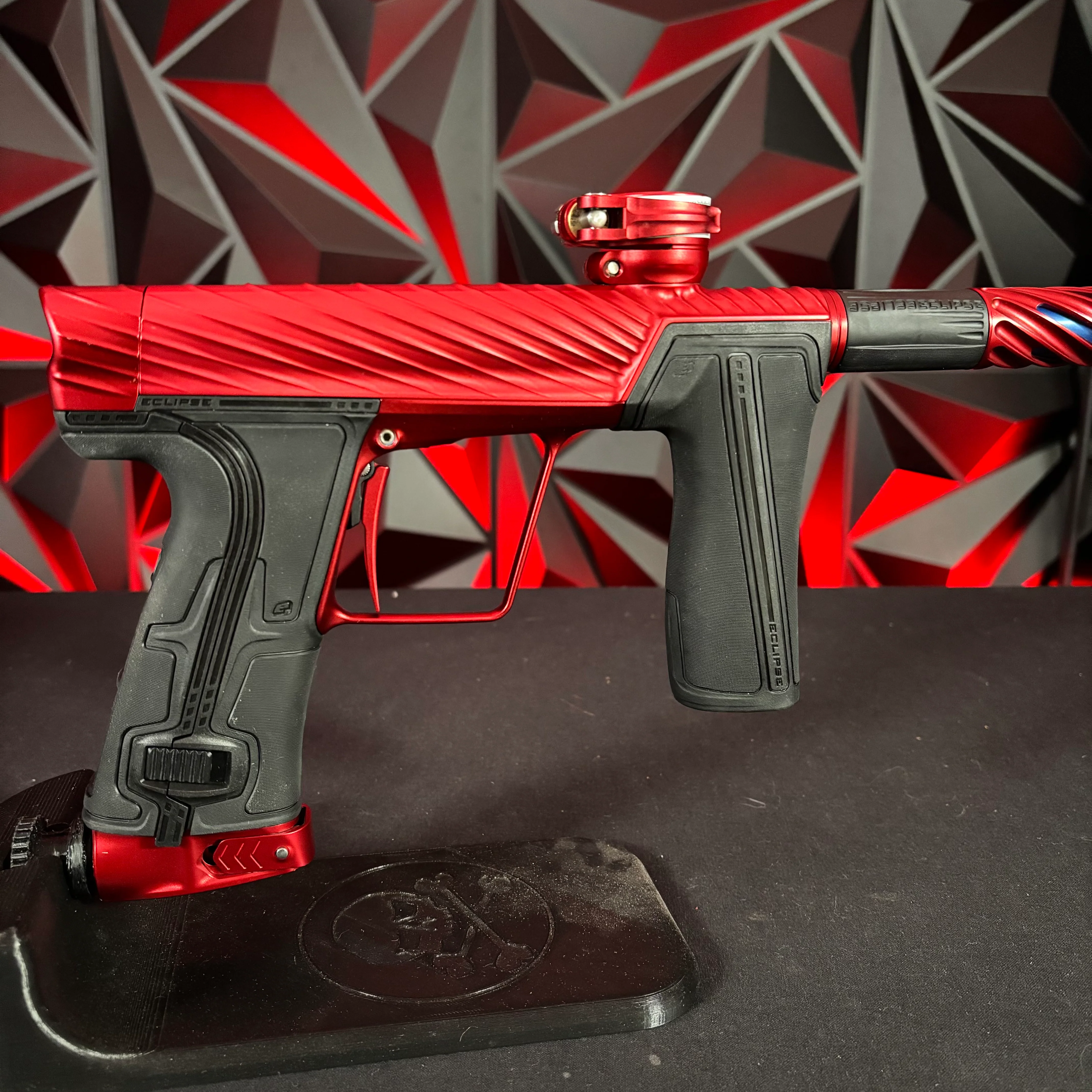 Used Planet Eclipse/Twister Geo R5 Paintball Marker - Express (Solid Red) - Image 2