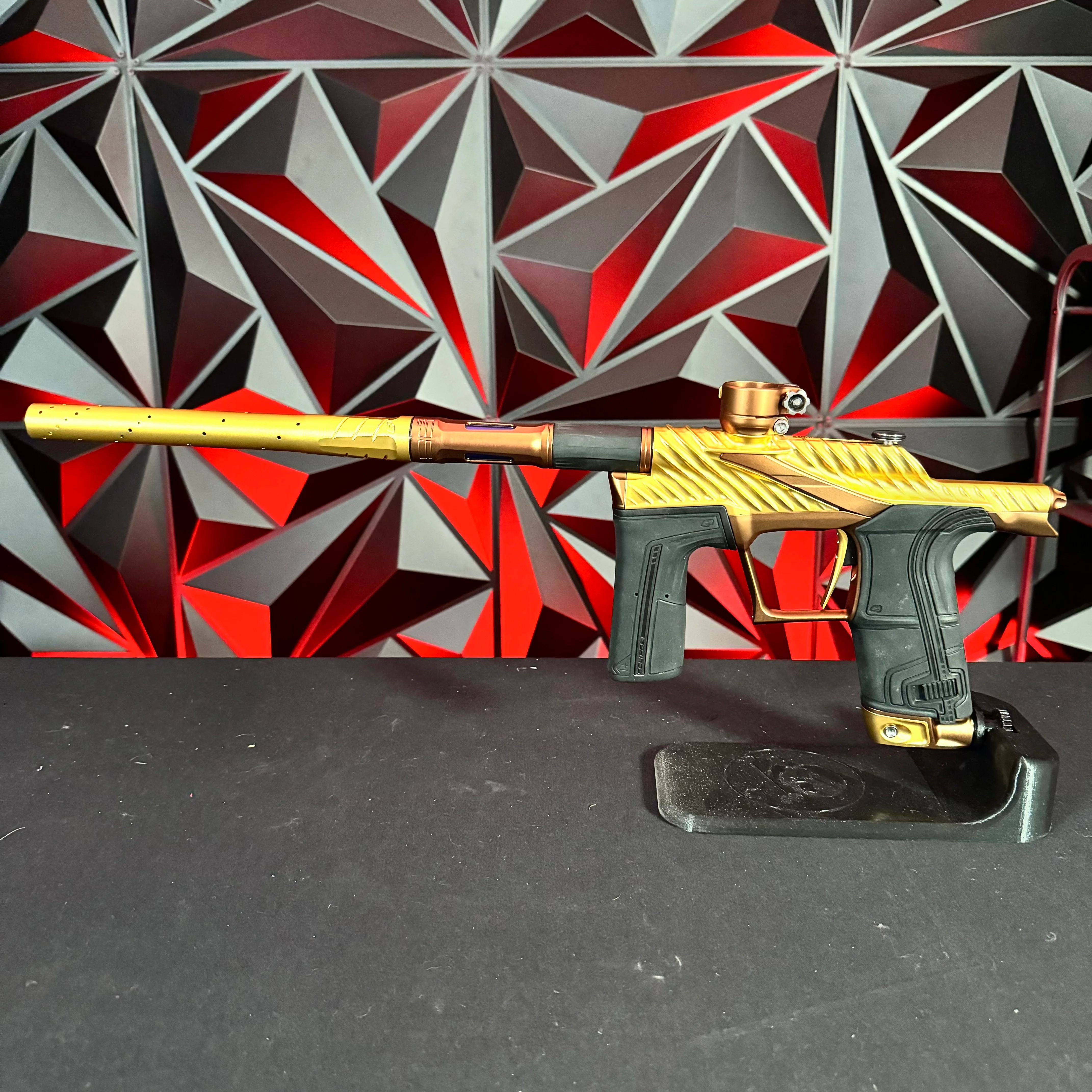 Used Planet Eclipse Twister "TSL" LV2 Paintball Gun - Gold/Bronze w/ King Creation Headband, Gold Screws, Carbon Tip - Image 7