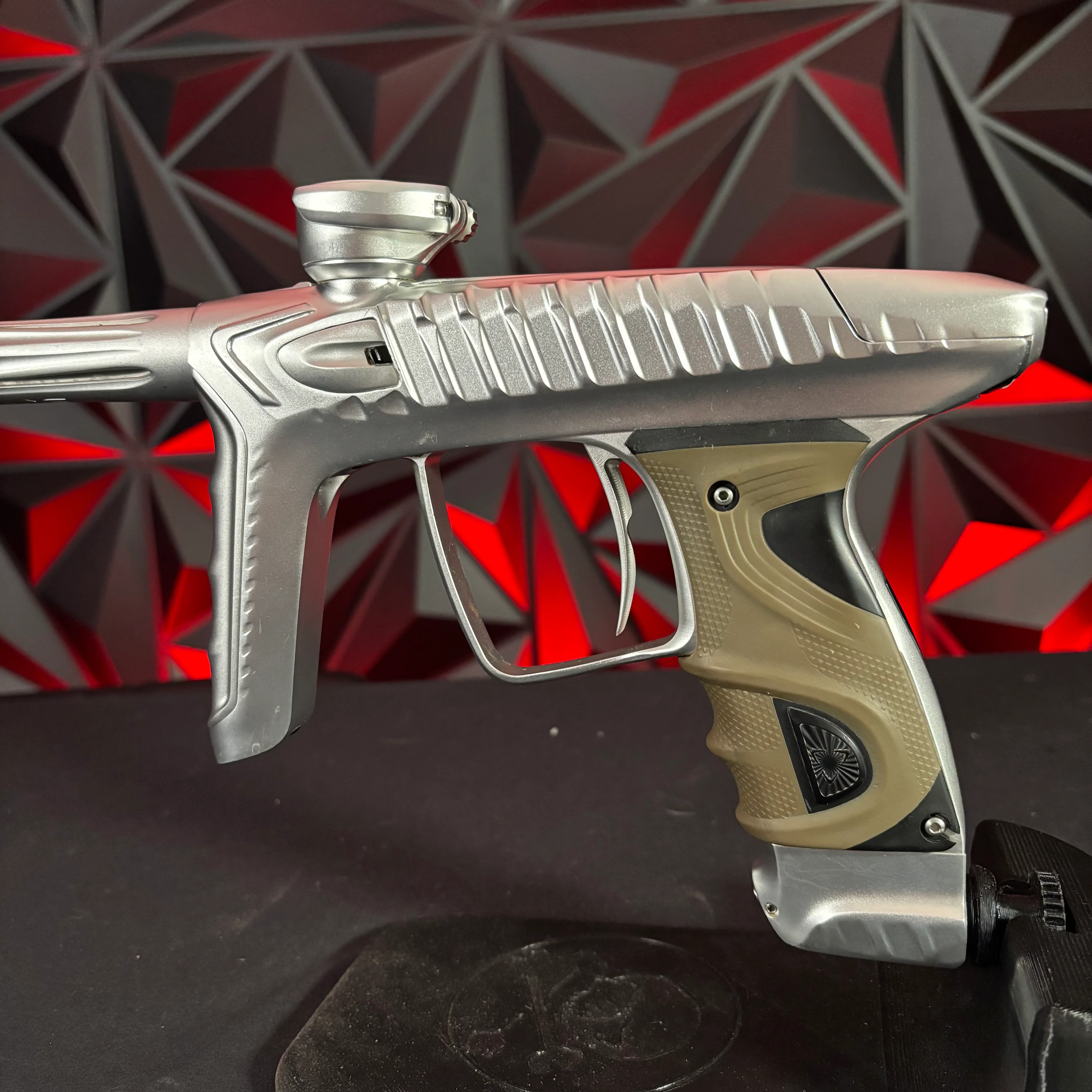 Used DLX Project TM40 Paintball Gun - Dust Silver - Image 4