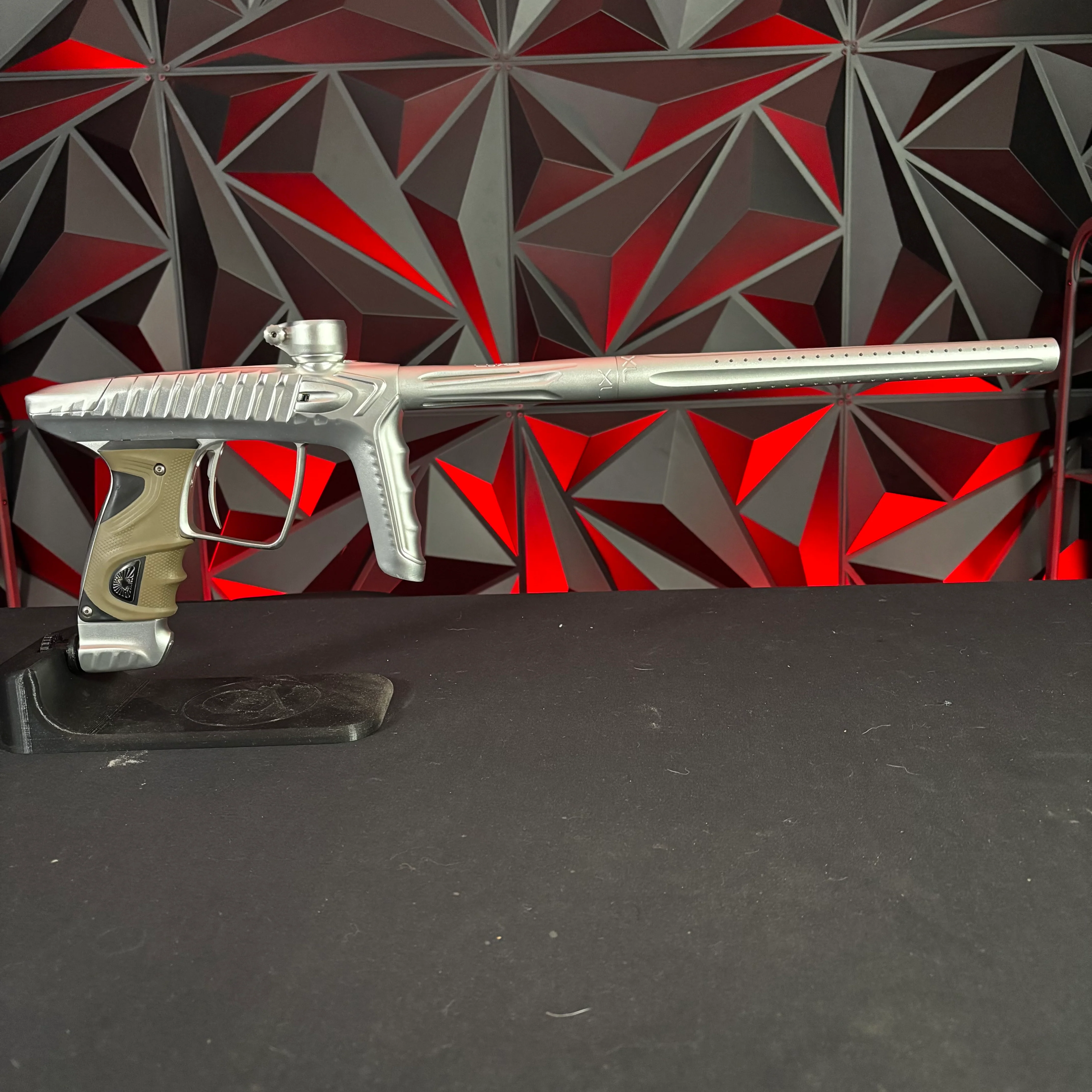 Used DLX Project TM40 Paintball Gun - Dust Silver - Image 6