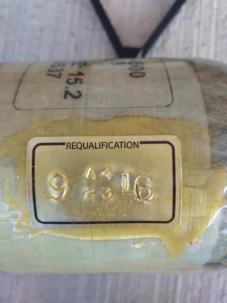 Used Pure Energy 68/4500 Paintball Tank- Ninja Standard Regulator with Empire Thread Protector and Exalt Tank Cover - Image 4