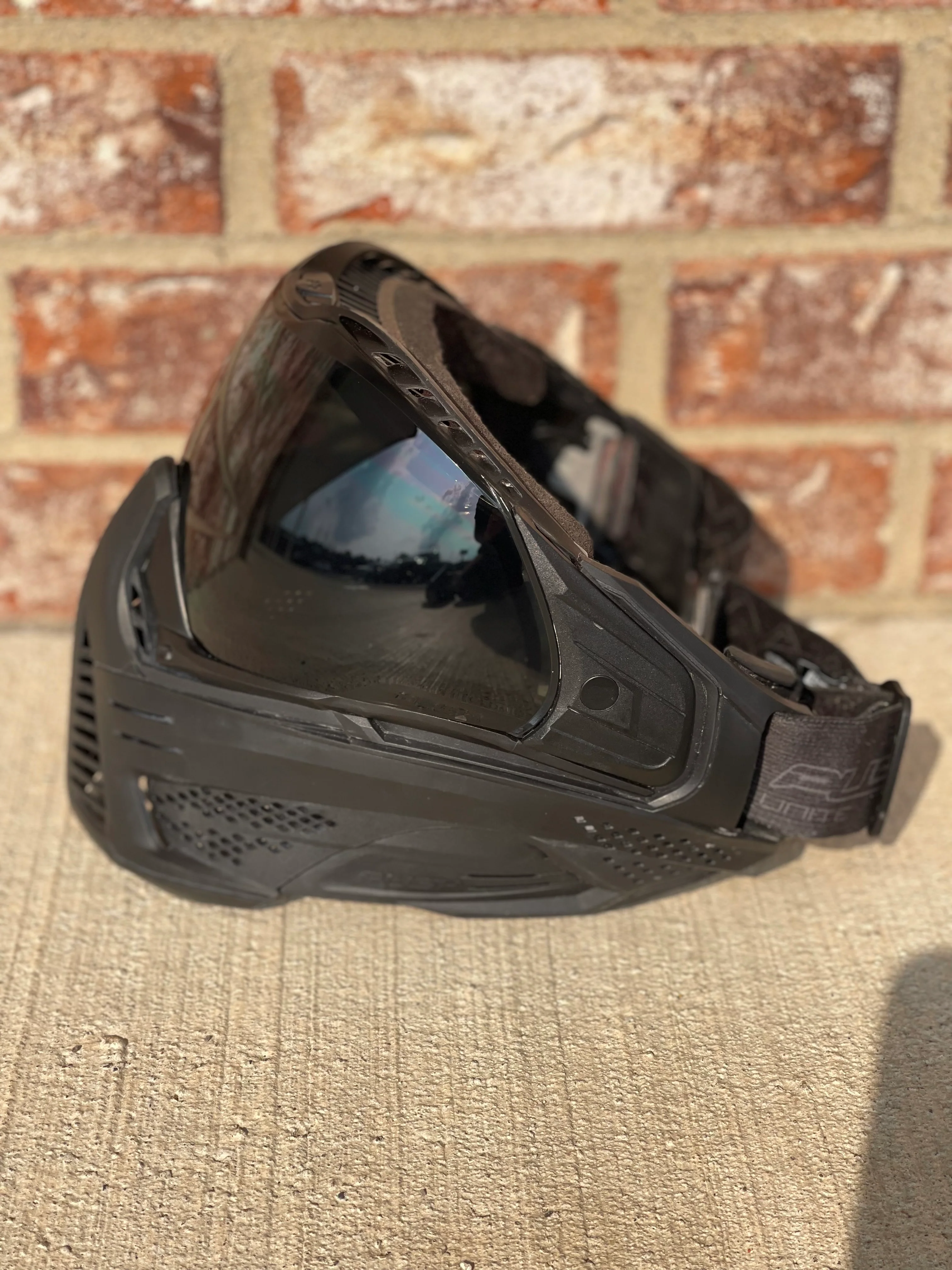 Used Push Unite Paintball Mask- Black/Black - Image 3