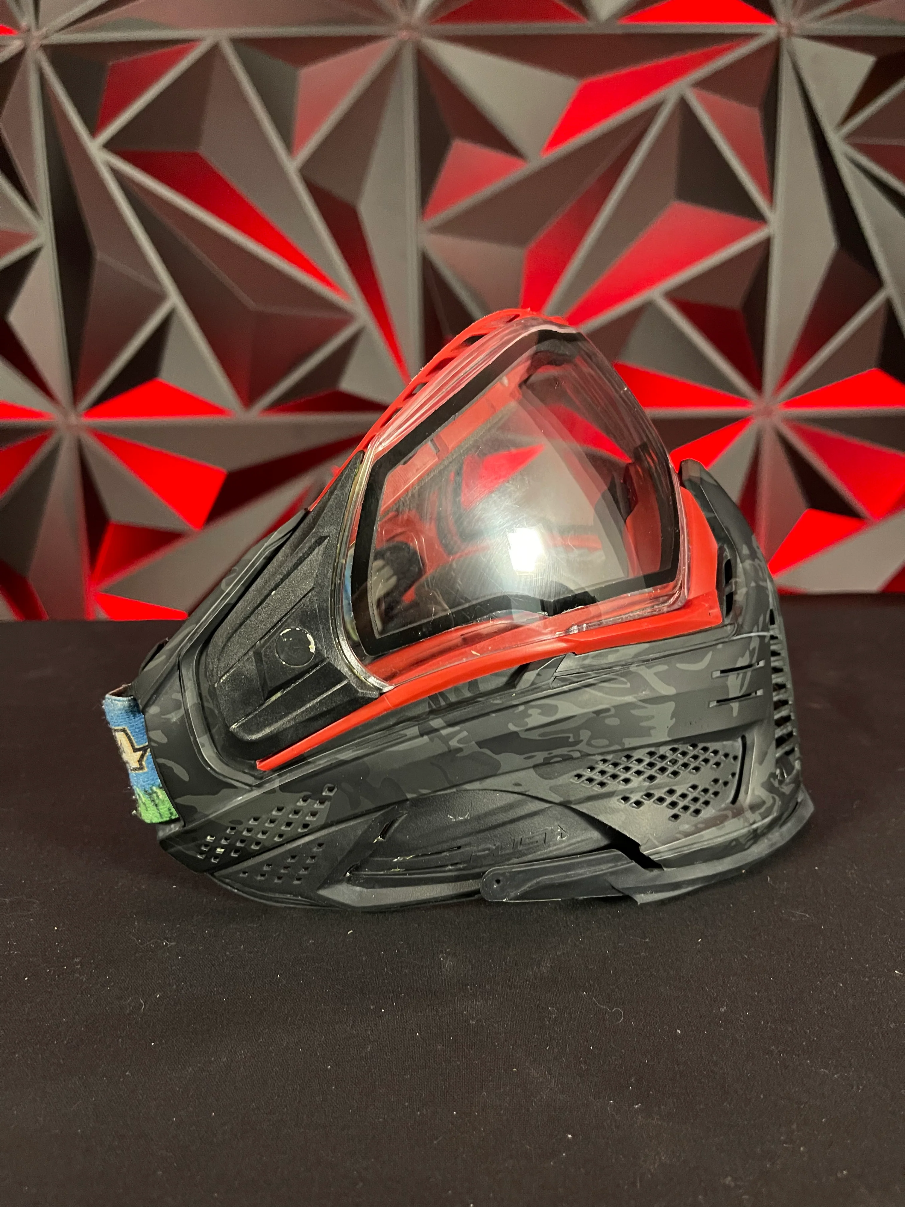 Used Push Unite Paintball Mask - Black Camo/Red Accents w/Hard Case - Image 3