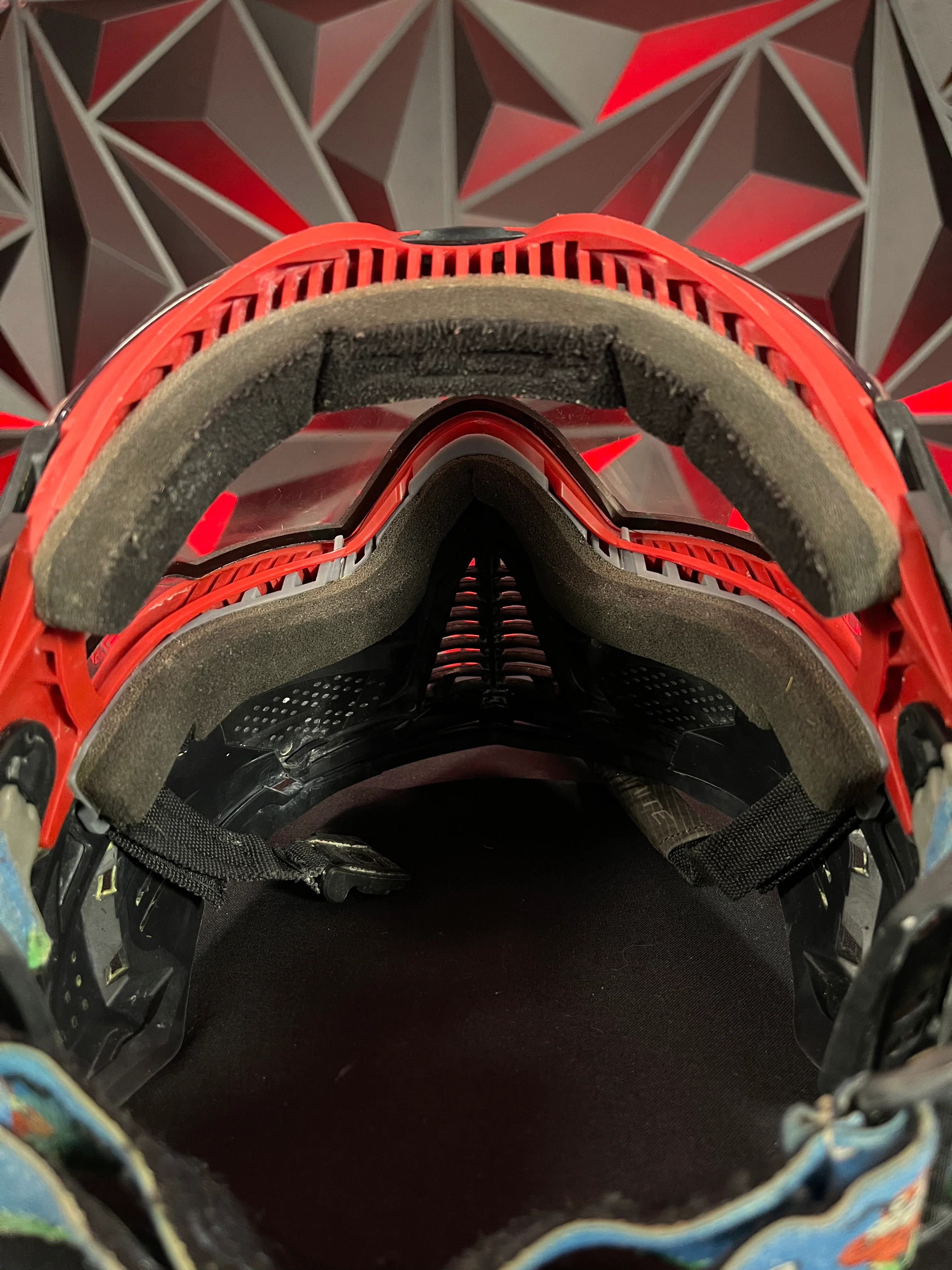 Used Push Unite Paintball Mask - Black Camo/Red Accents w/Hard Case - Image 5