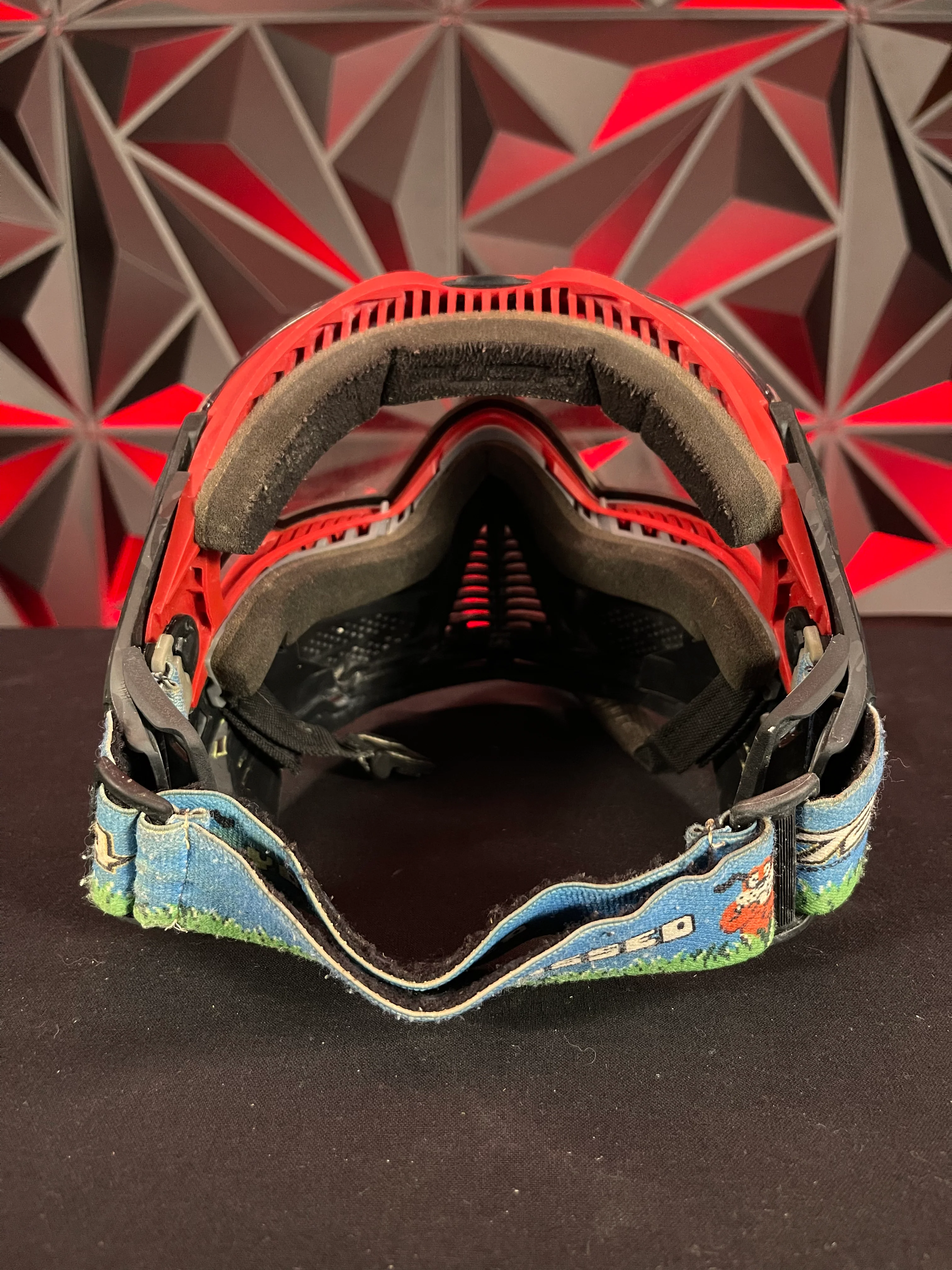 Used Push Unite Paintball Mask - Black Camo/Red Accents w/Hard Case - Image 6
