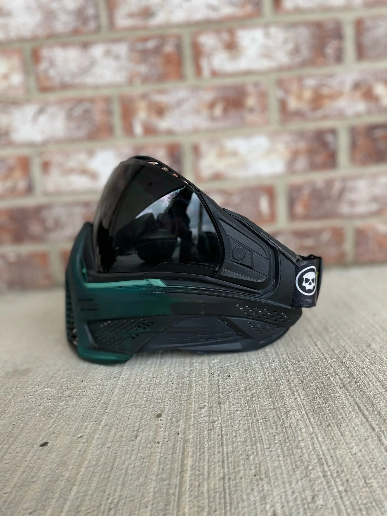 Used Push Unite Paintball Mask - Black/Green with Hard Case - Image 3
