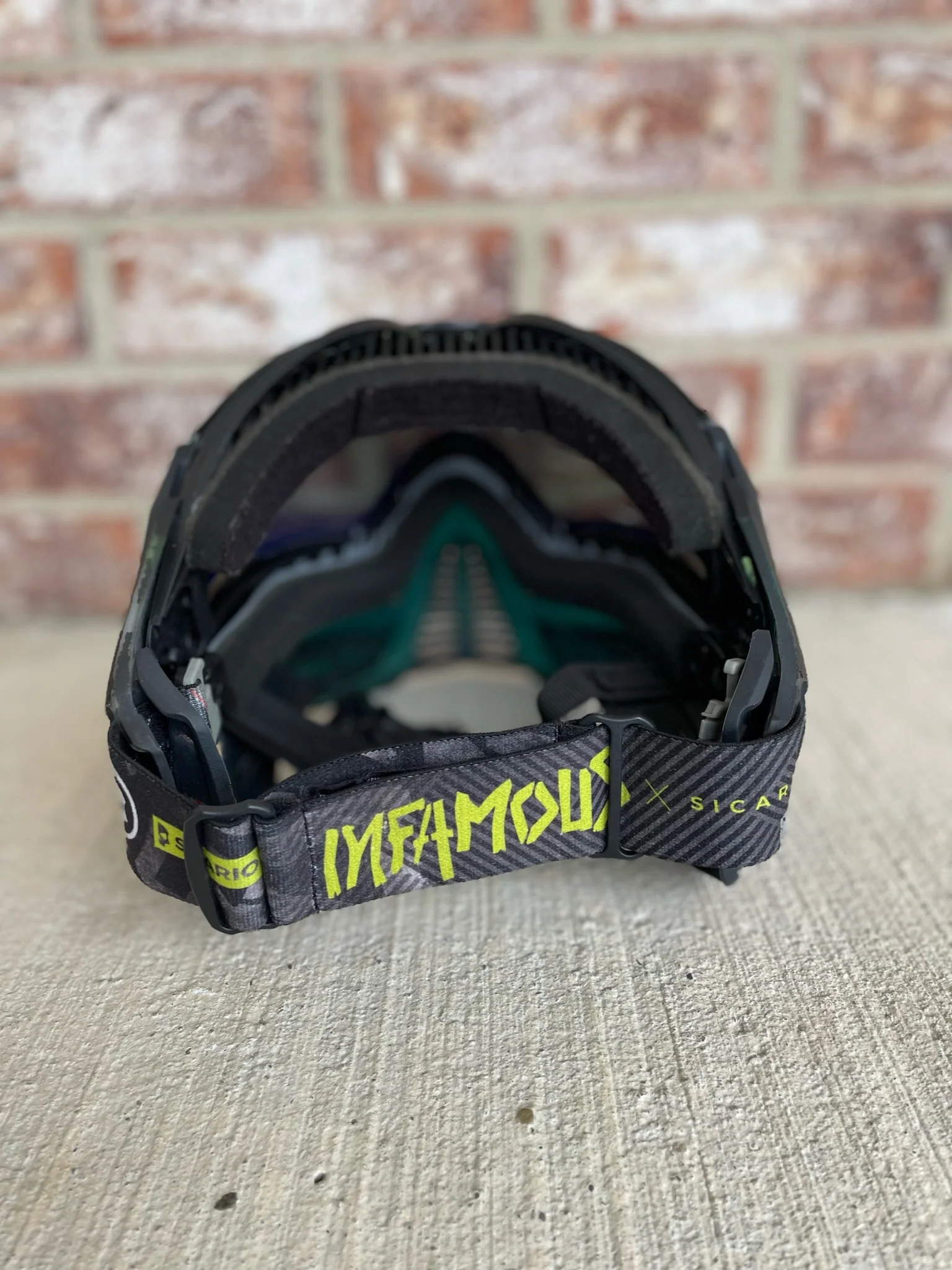 Used Push Unite Paintball Mask - Black/Green with Hard Case - Image 4