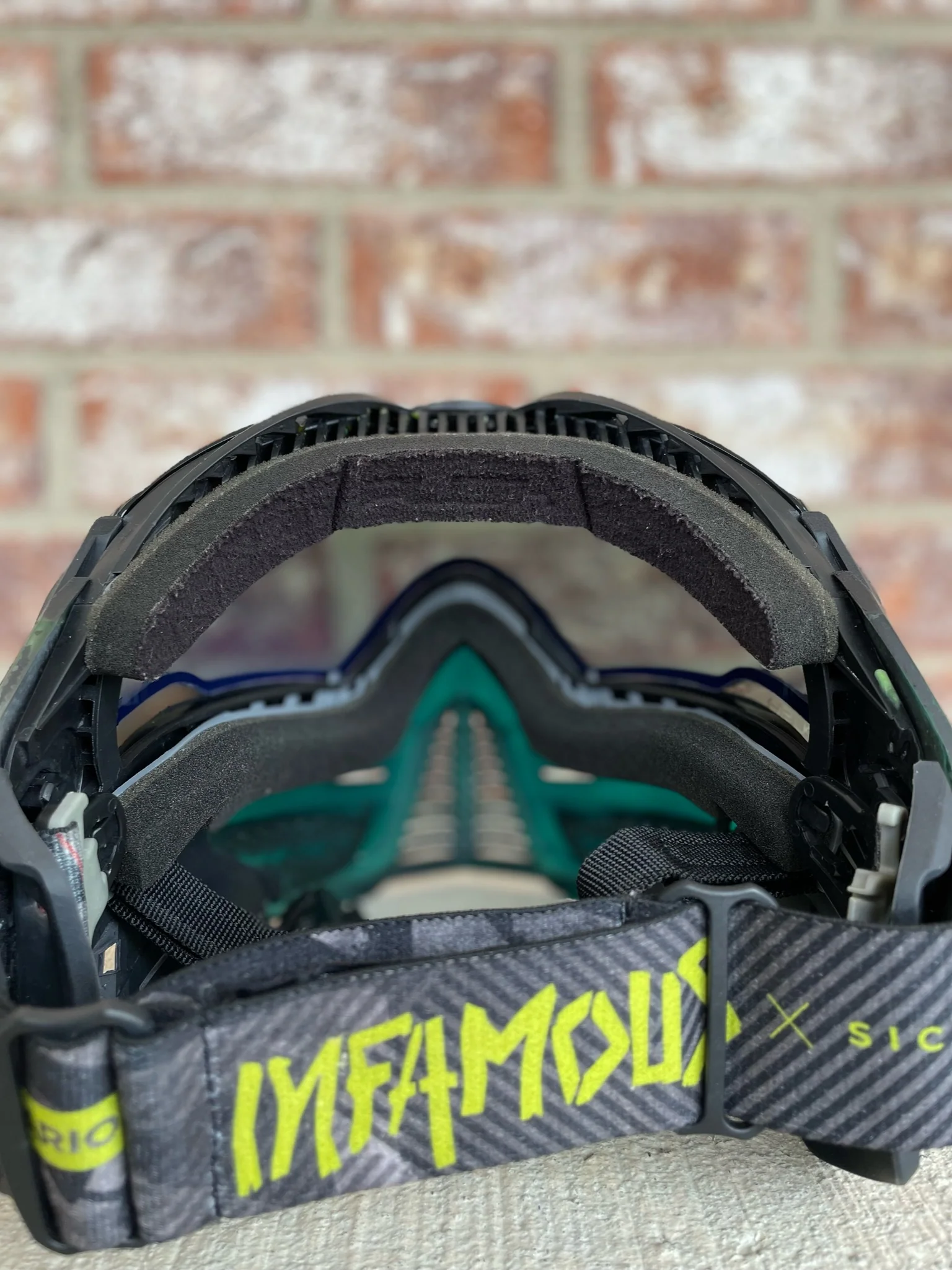 Used Push Unite Paintball Mask - Black/Green with Hard Case - Image 5