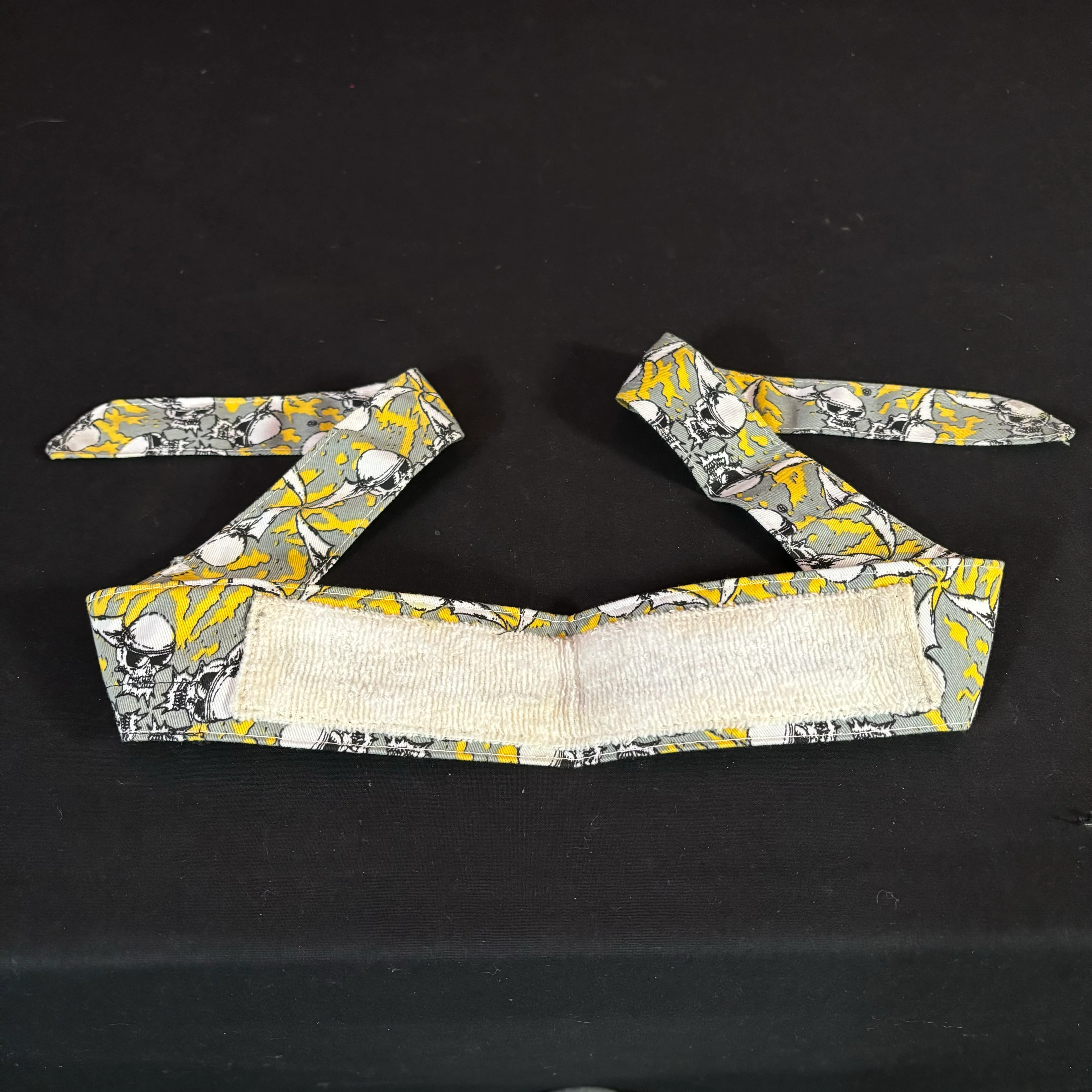 Used Sandana "Flying Skull" Paintball headband - Yellow/Grey - Image 2
