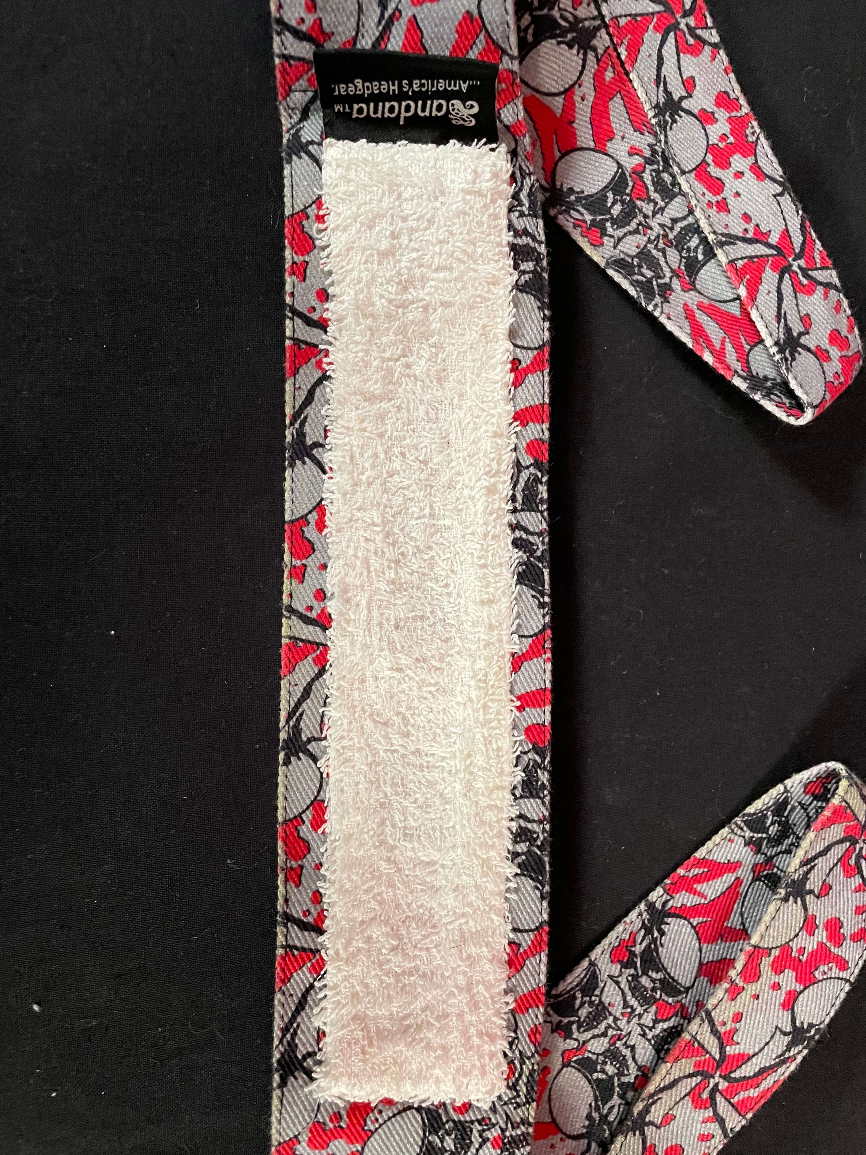 Used Sandana "Flying Skulls" Headband - Grey/Red - Image 3