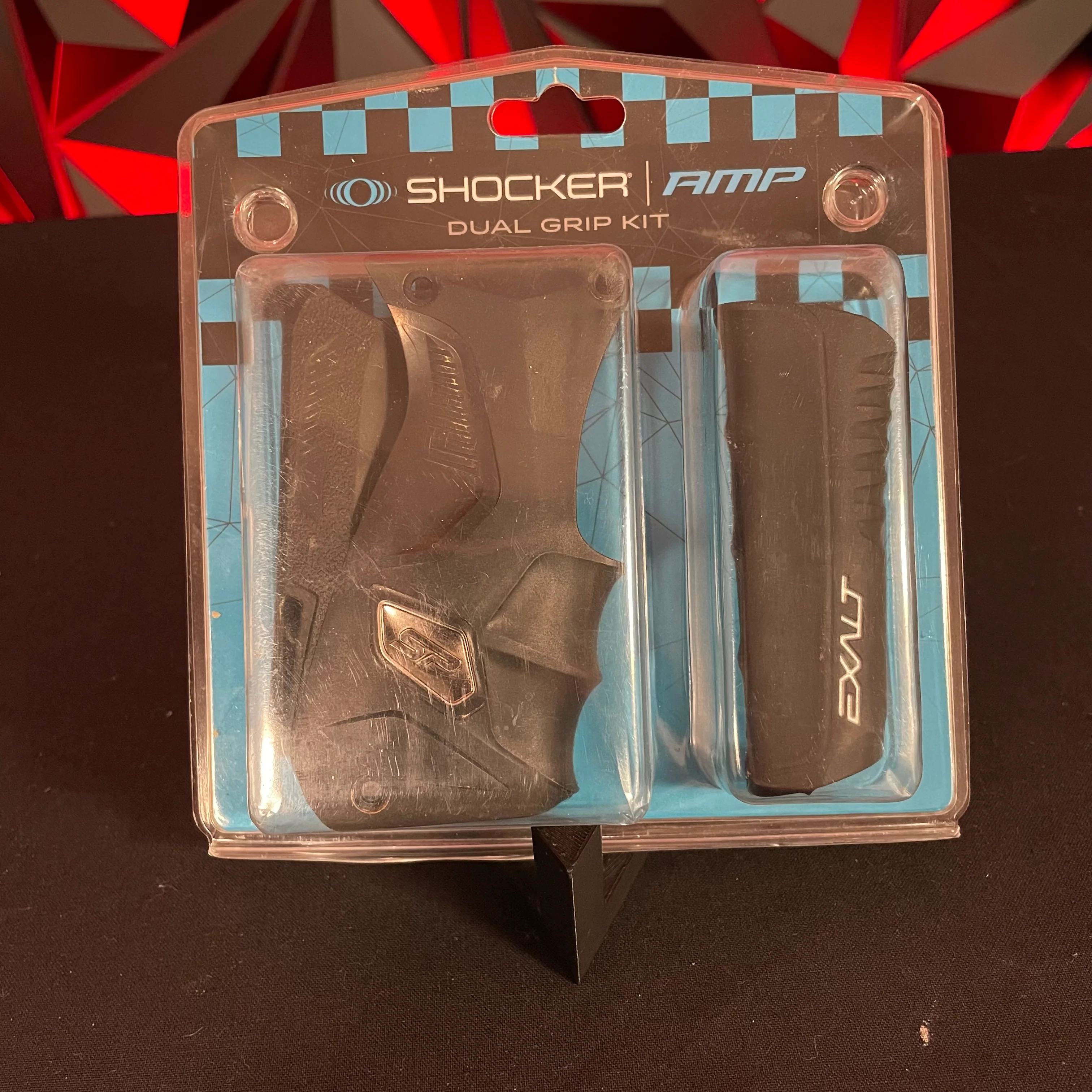 Used Shocker Amp Grip Kit - Black w/ Extra Exalt Foregrip - Image 2
