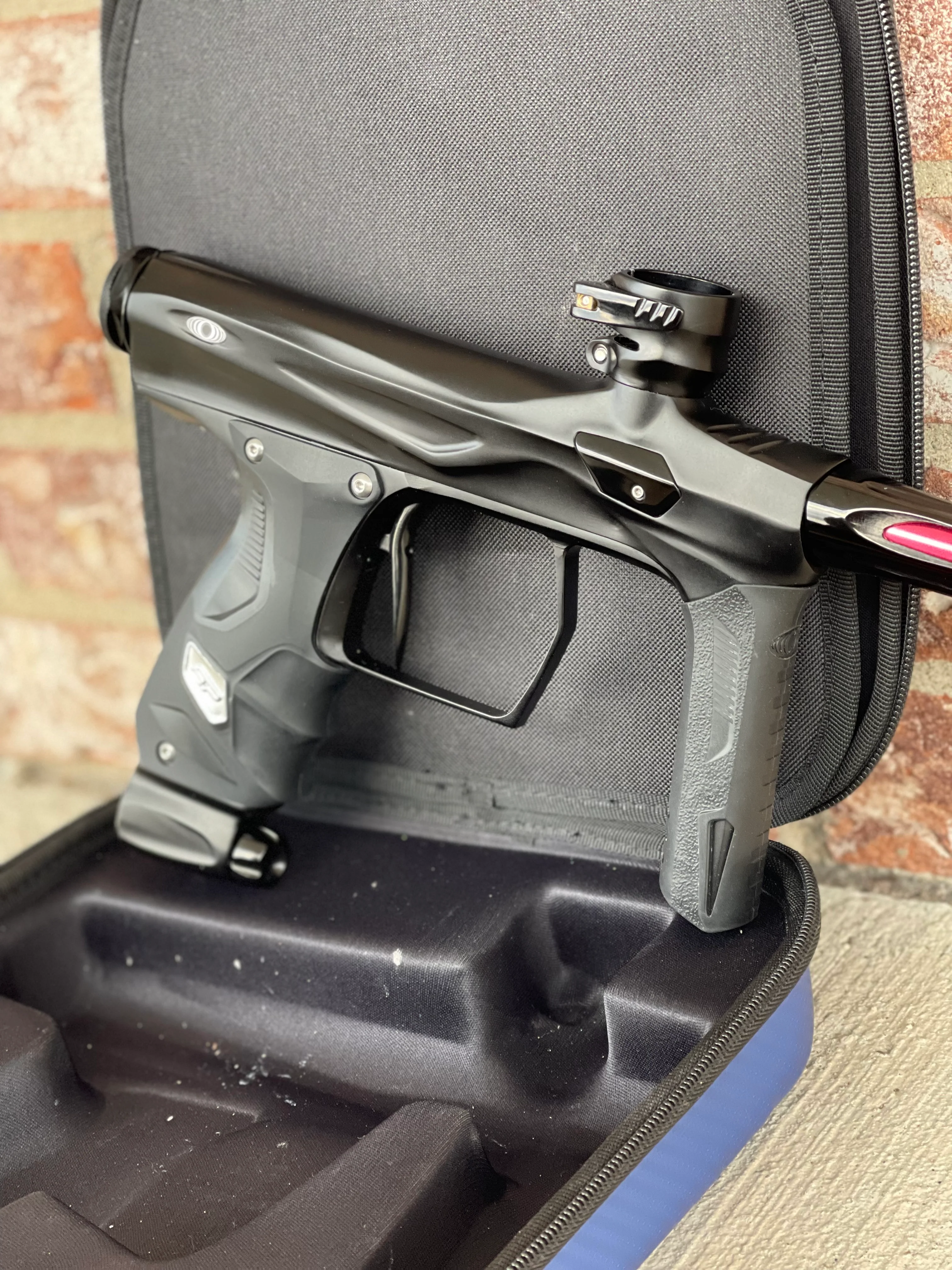 Used Shocker Amp Paintball Gun - Black - Image 3