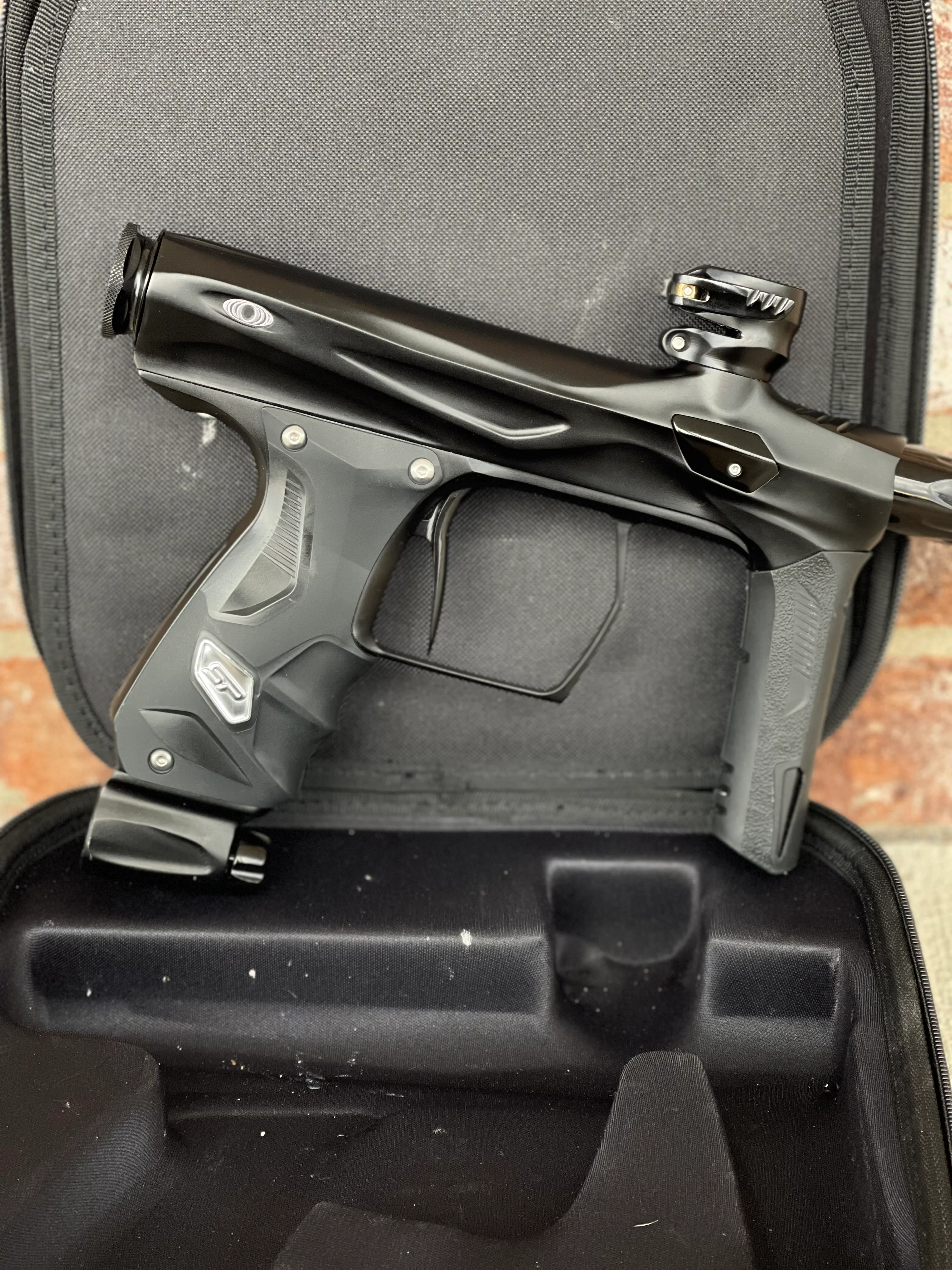 Used Shocker Amp Paintball Gun - Black - Image 5