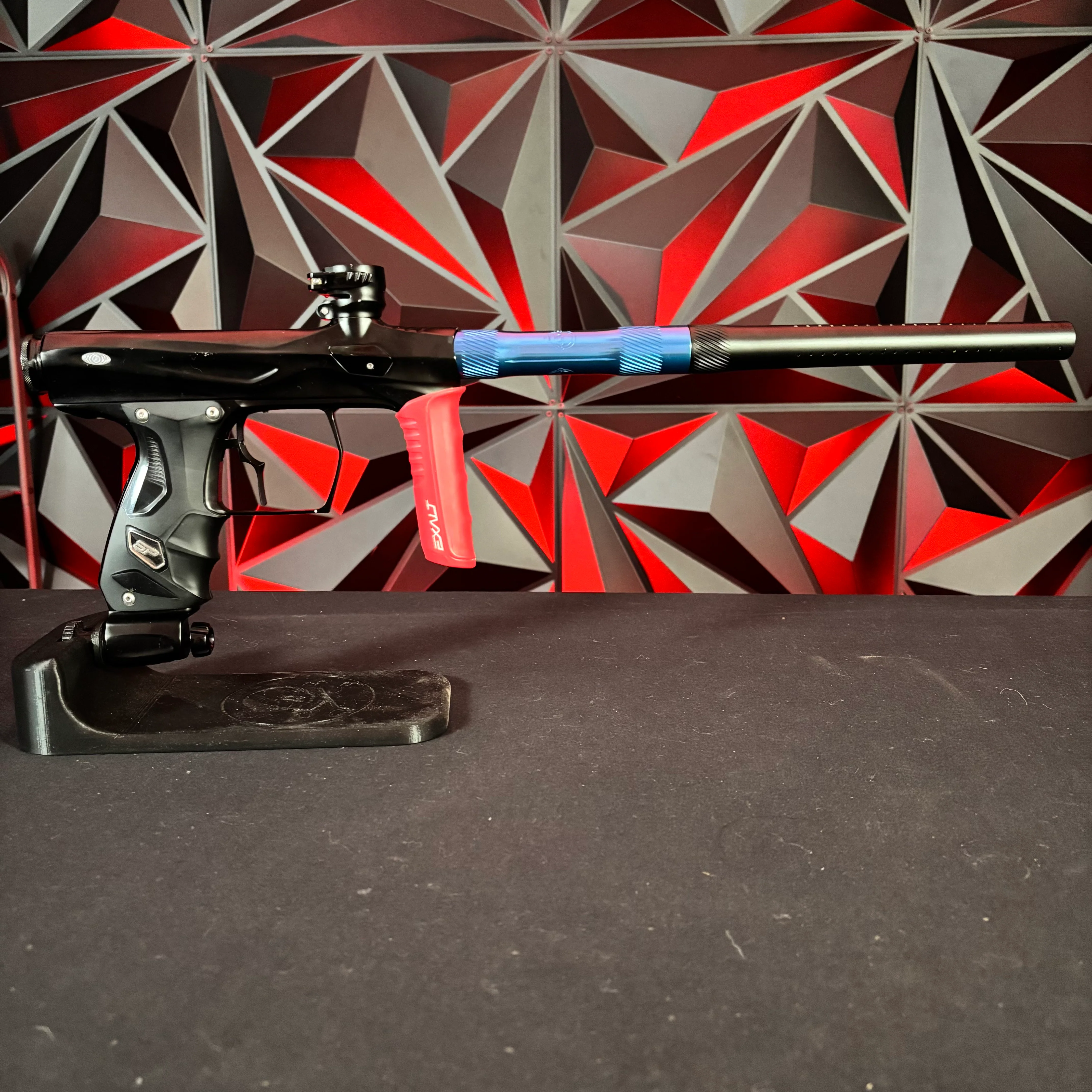 Used Shocker Amp Paintball Gun - Black w/Infamous Deuce Trigger - Image 6