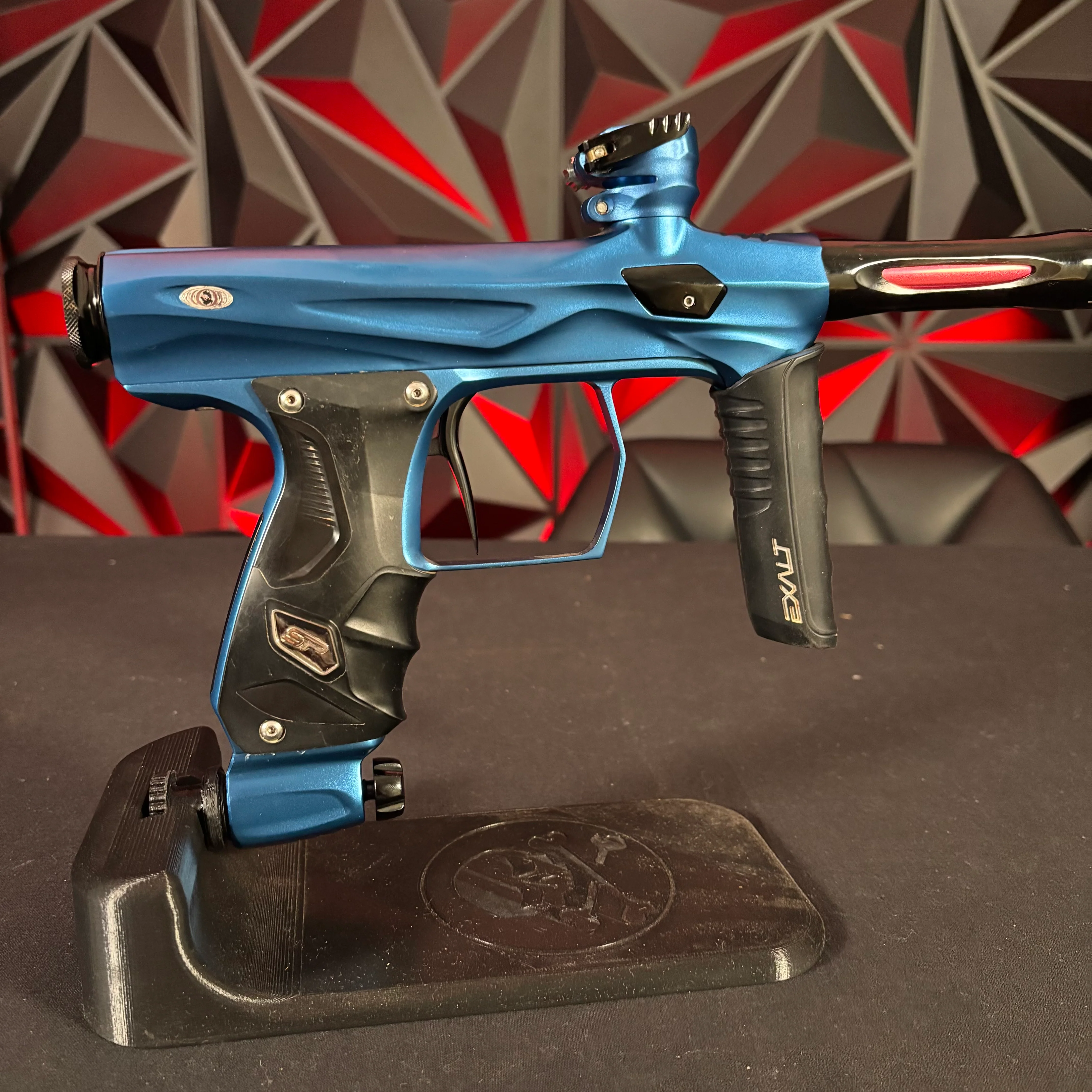 Used Shocker Amp Paintball Gun - Blue - Image 2