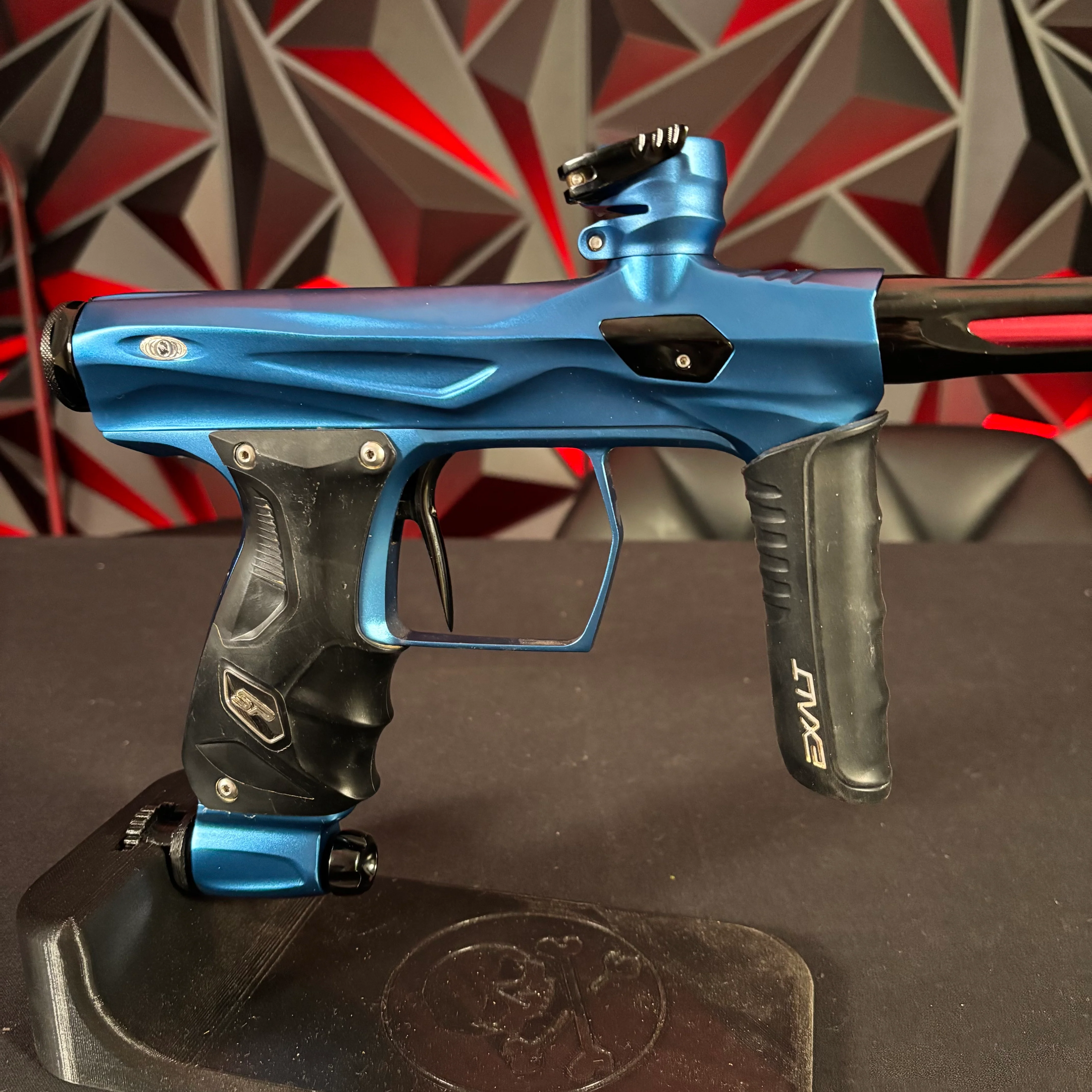 Used Shocker Amp Paintball Gun - Blue - Image 4