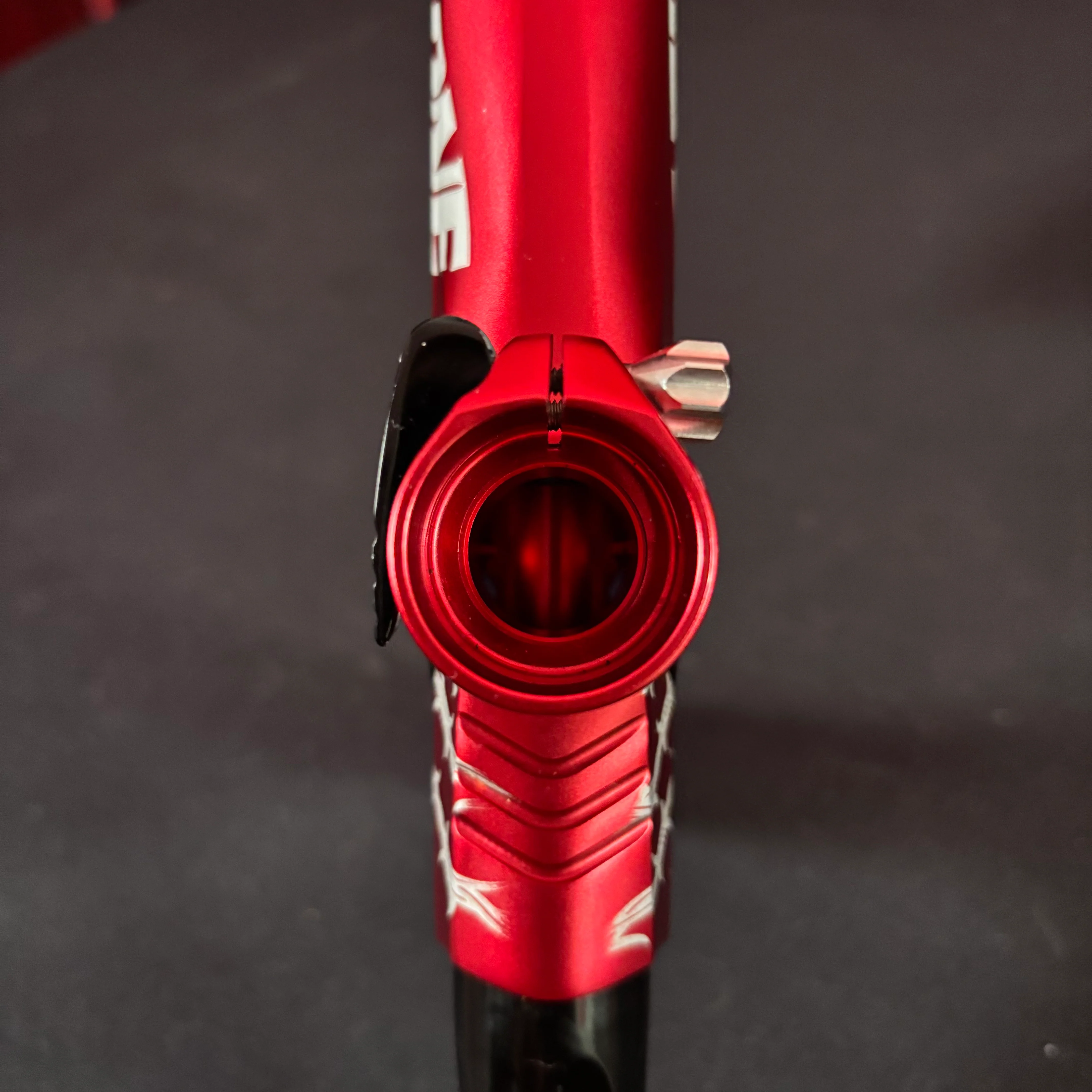 Used Shocker Amp Paintball Gun - Cyclone (Red/White) - Image 9