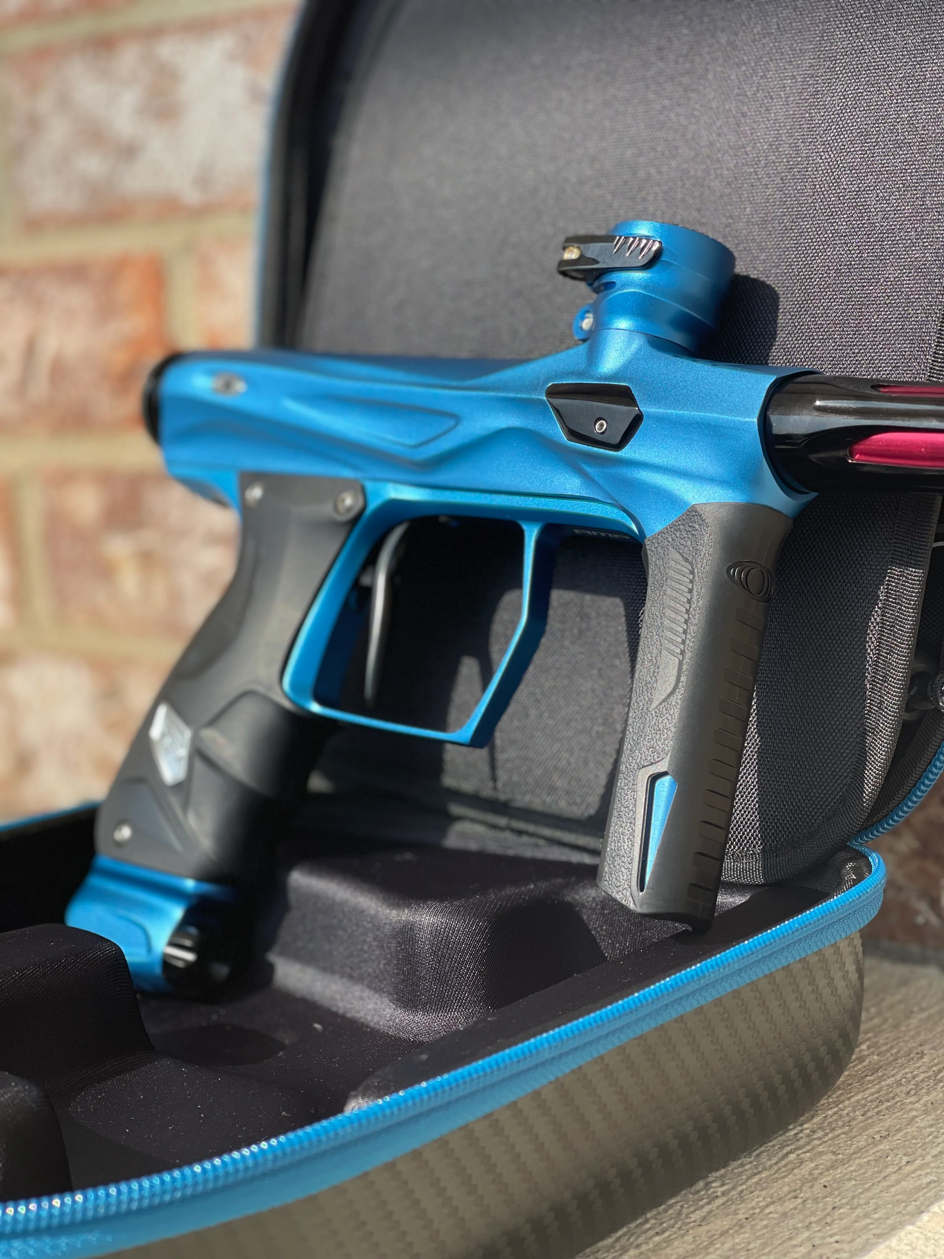 Used Shocker Amp Paintball Gun - Dust Blue - Image 2