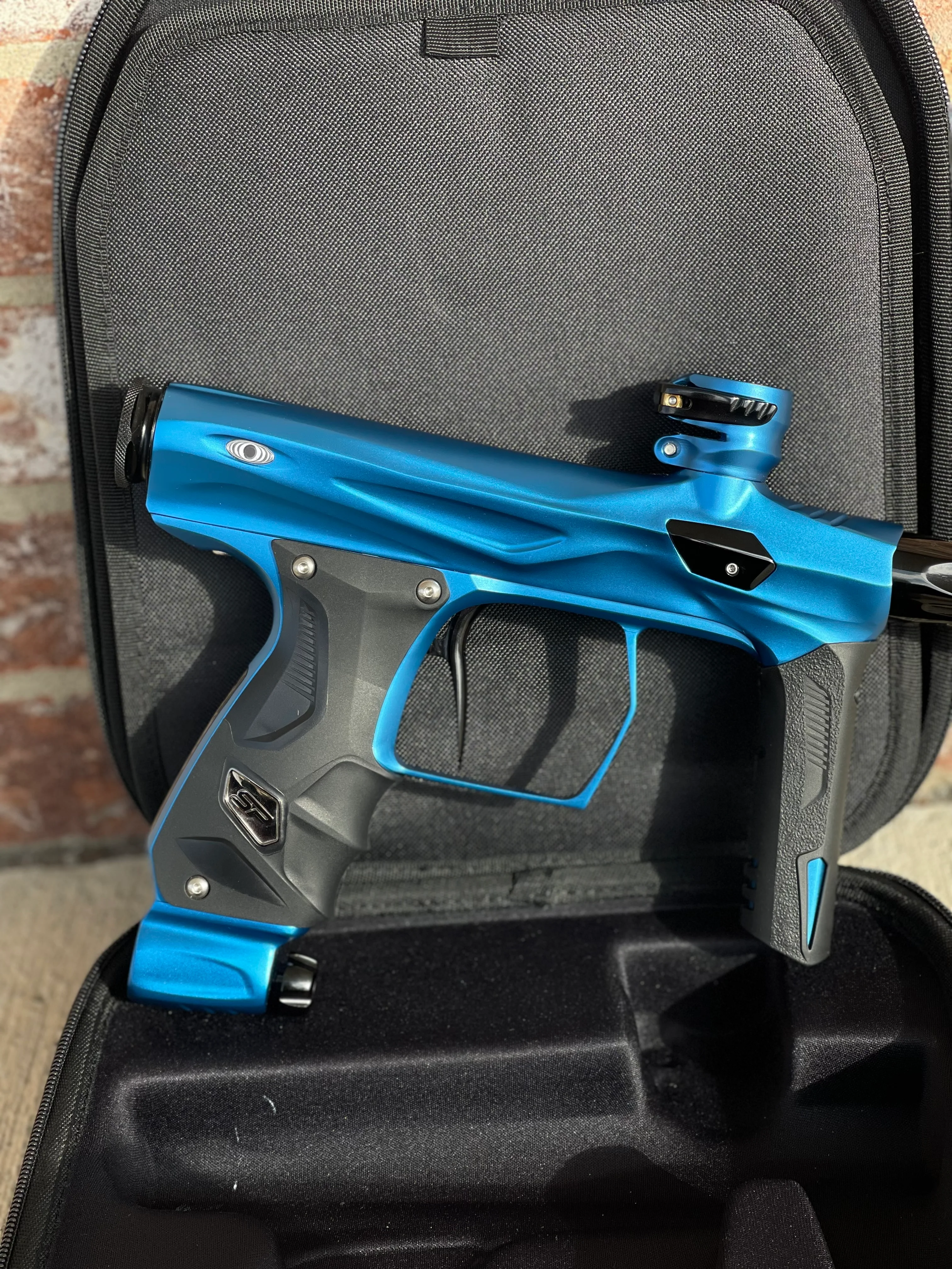 Used Shocker Amp Paintball Gun - Dust Blue - Image 6