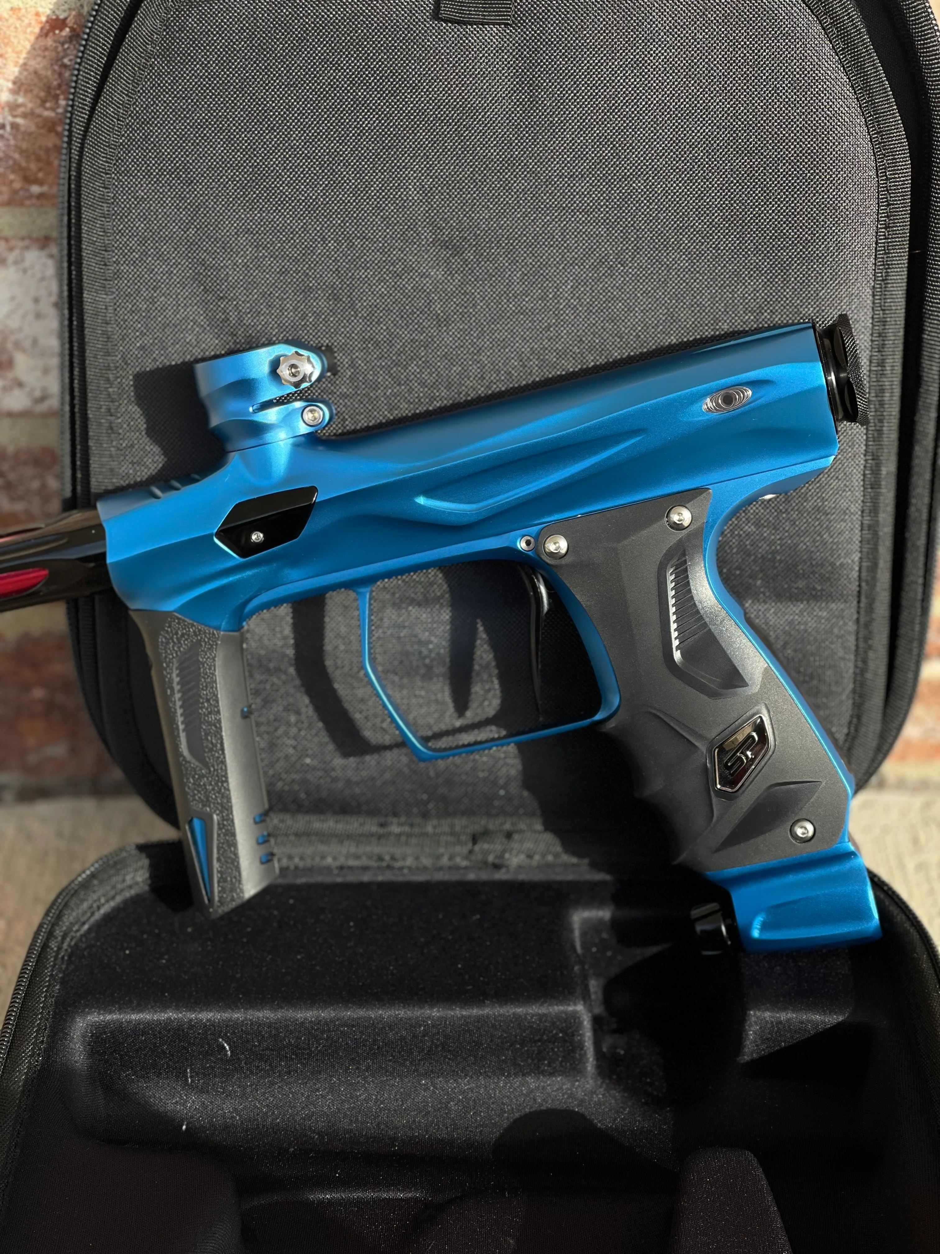 Used Shocker Amp Paintball Gun - Dust Blue - Image 7