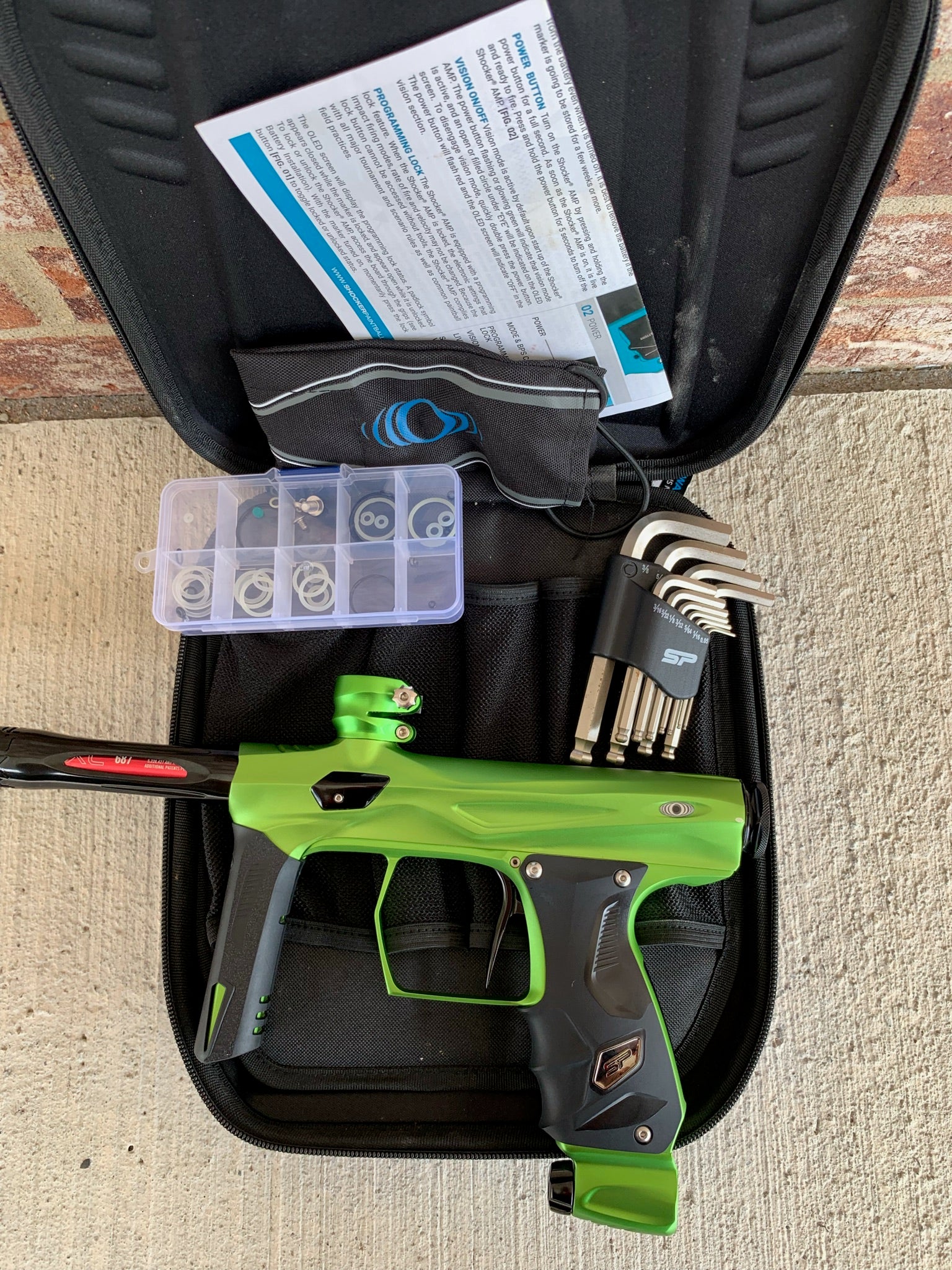 Used Shocker Amp Paintball Gun - Green / Black - Image 5